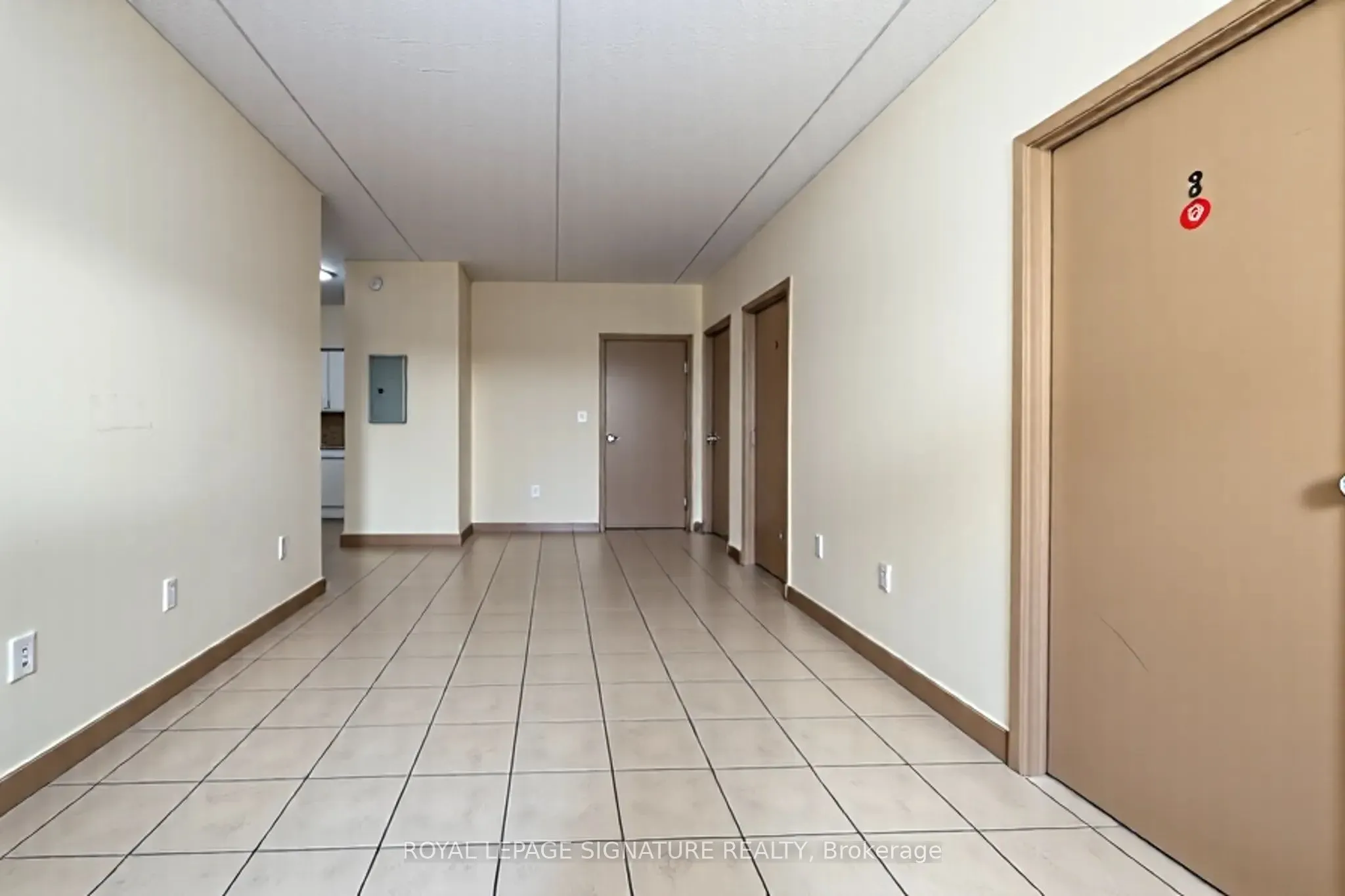 251 Lester Street, #304