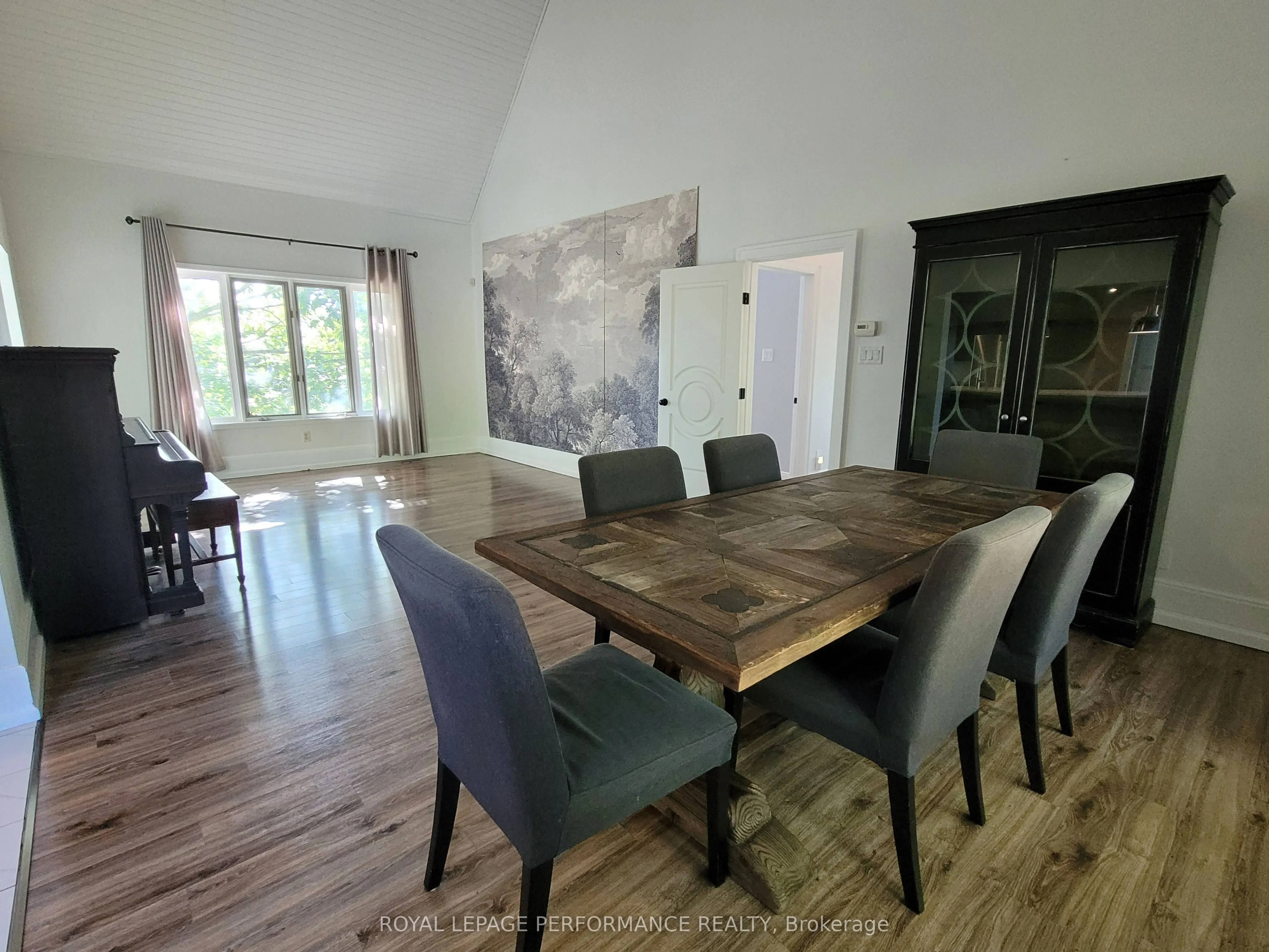 136B Glenncastle Drive