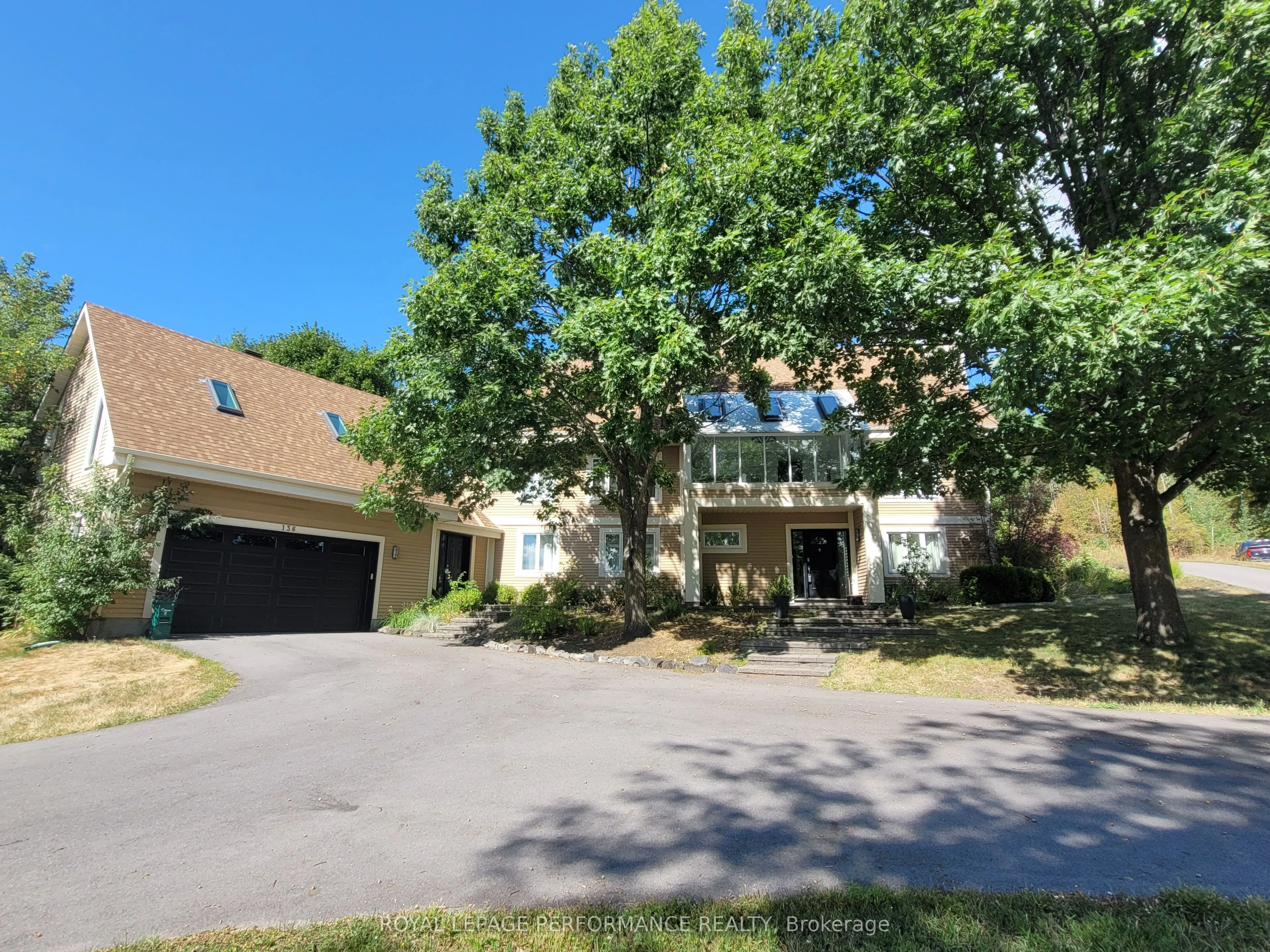 136B Glenncastle Drive