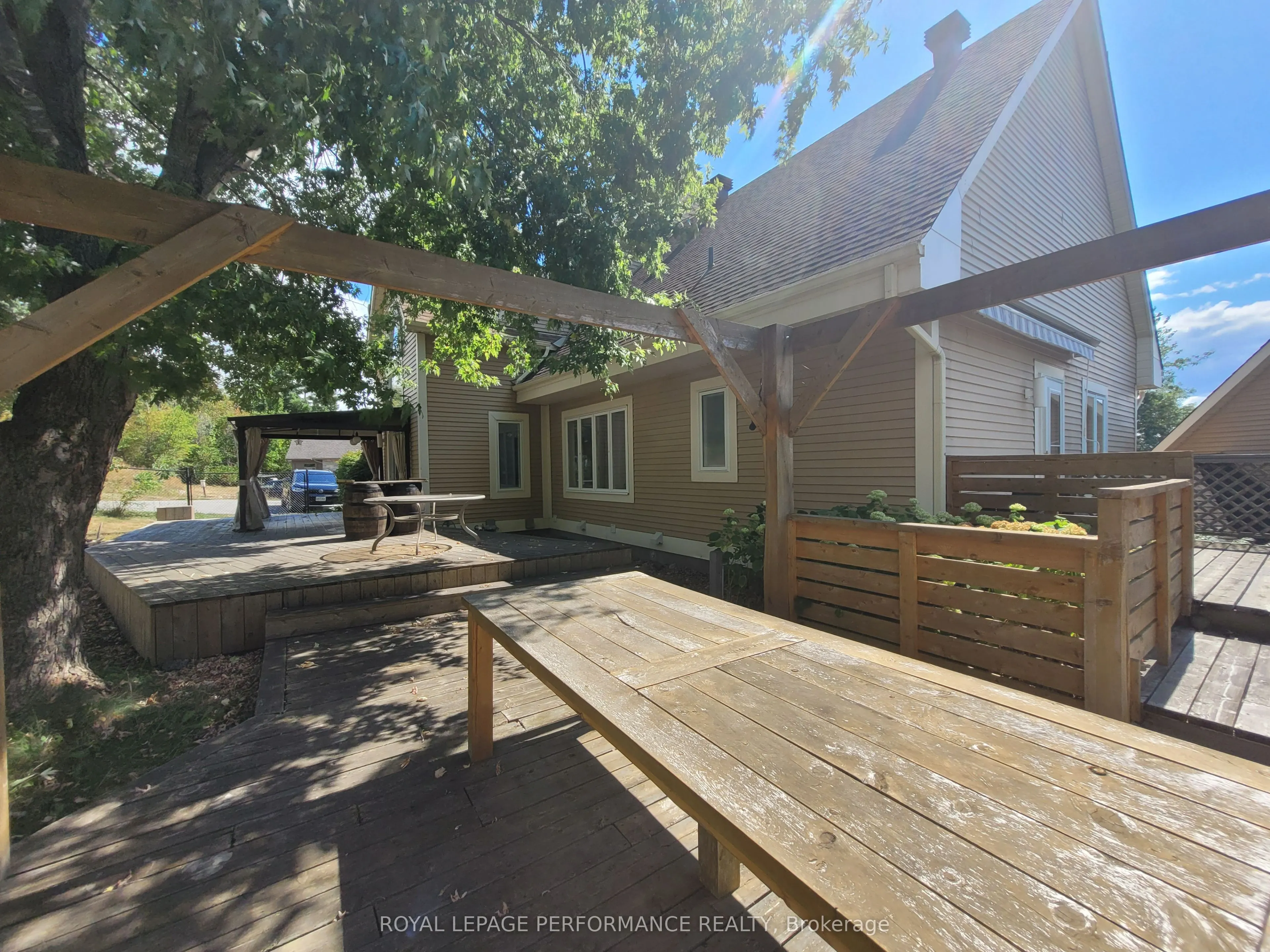 136B Glenncastle Drive