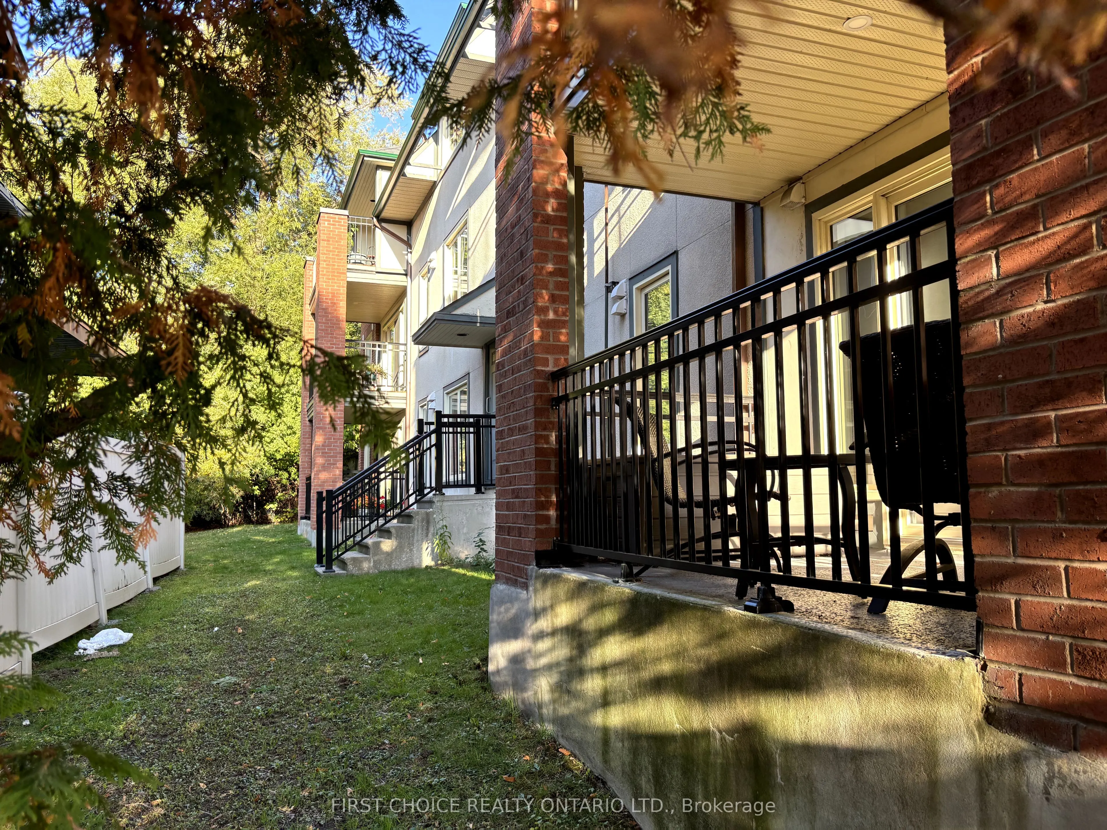 175 Woodbine Place, #104