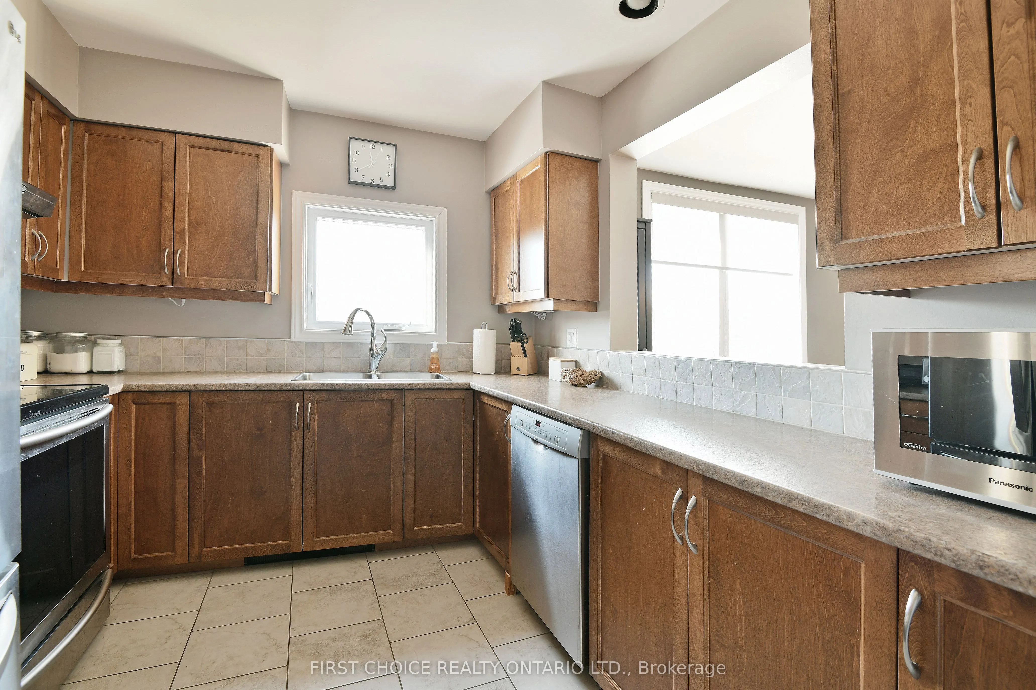175 Woodbine Place, #104