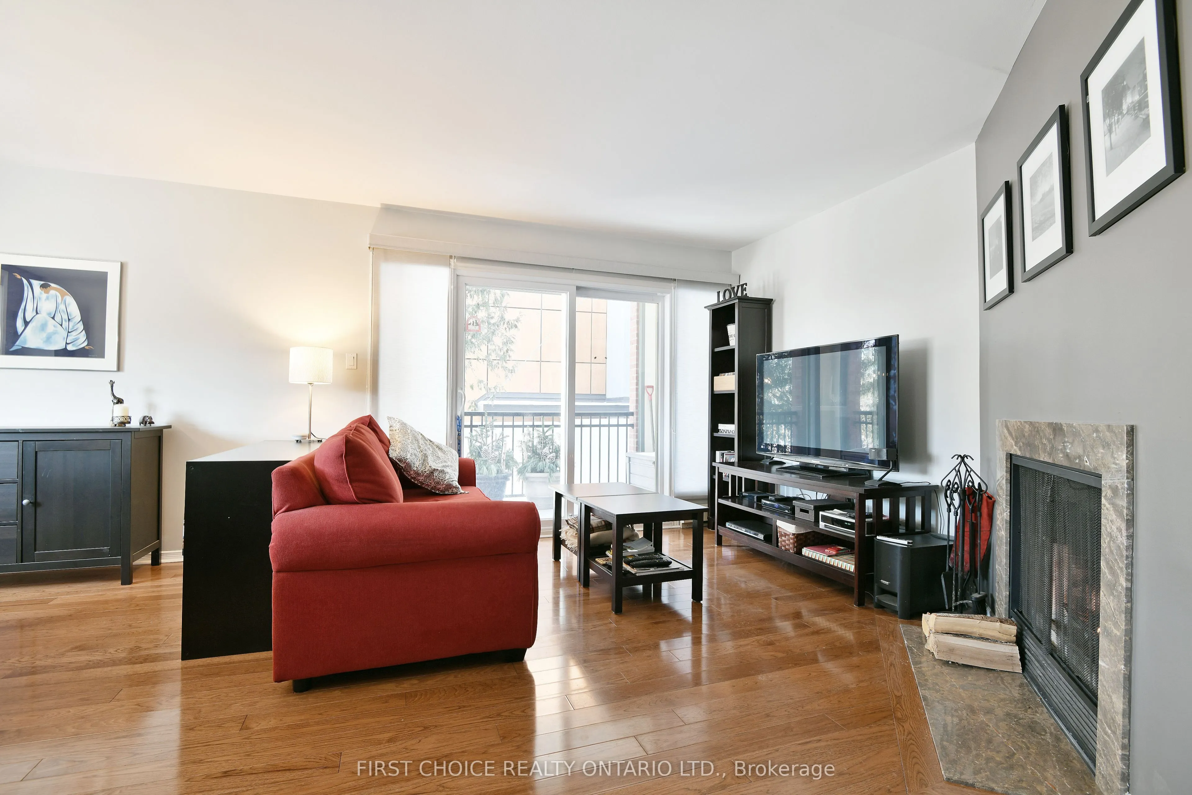 175 Woodbine Place, #104