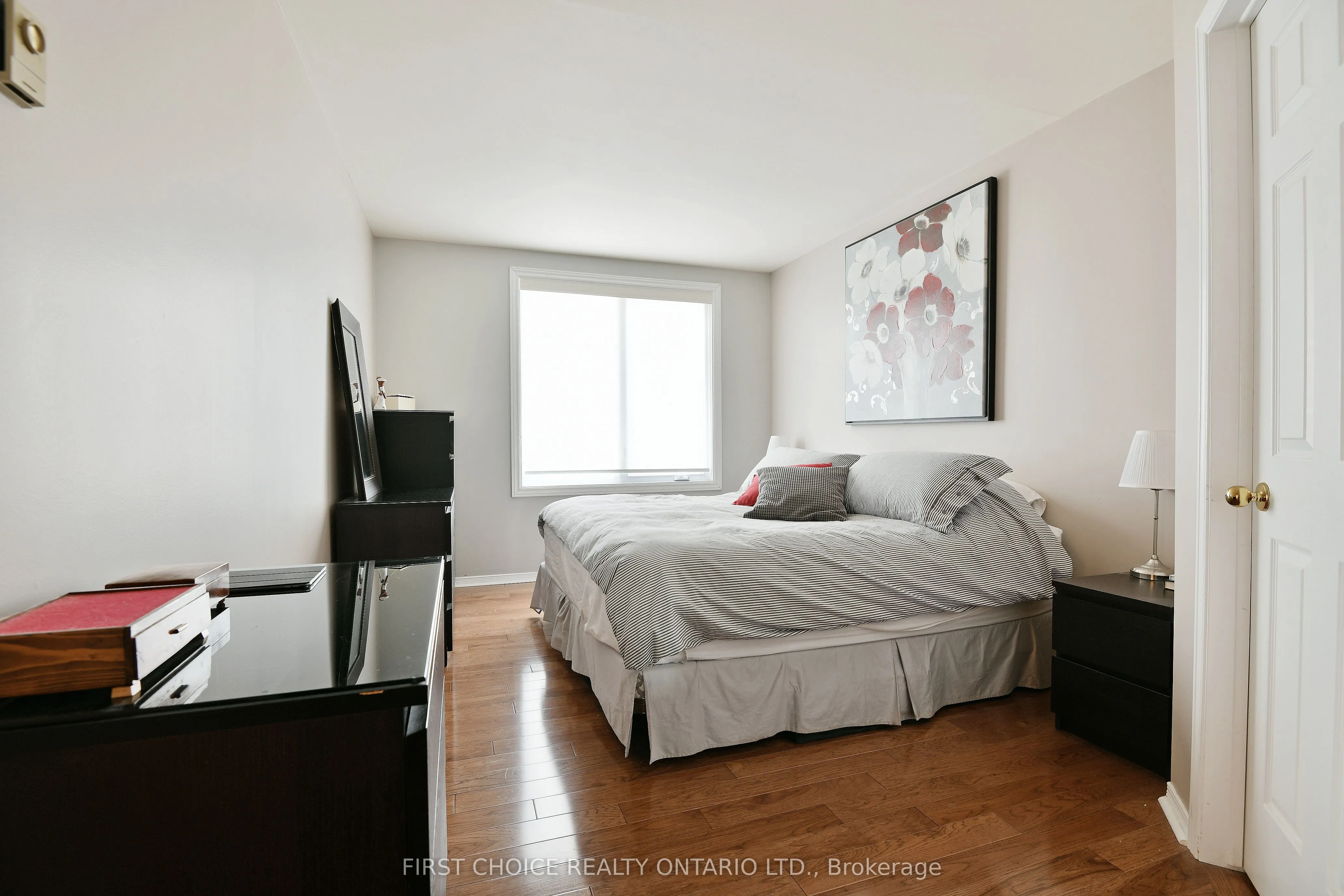175 Woodbine Place, #104