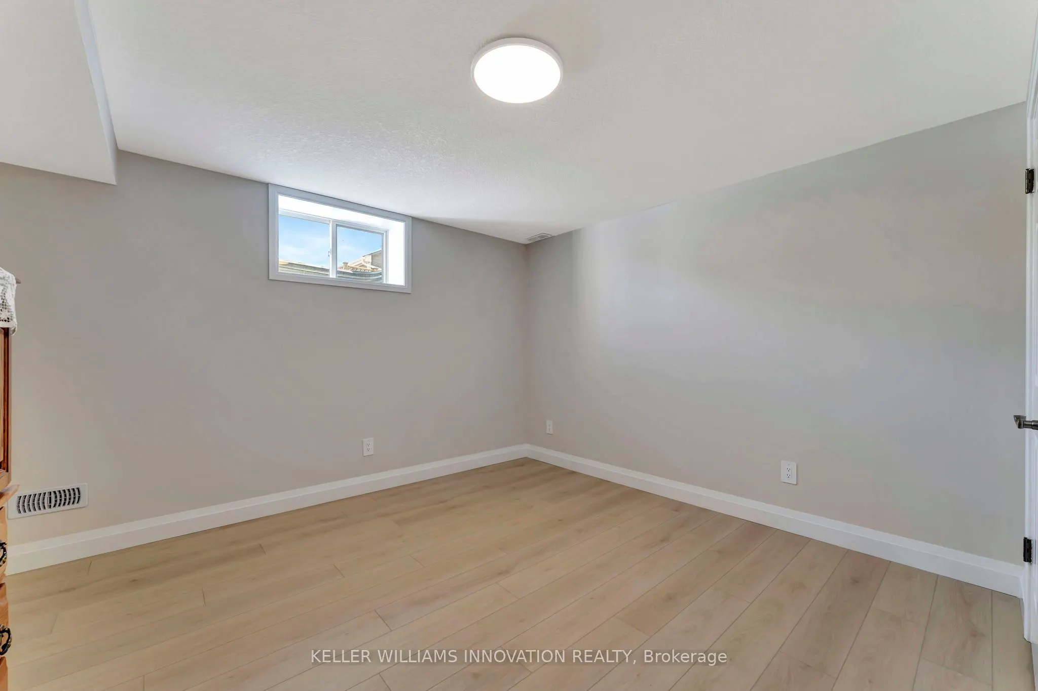 107 Forbes Crescent