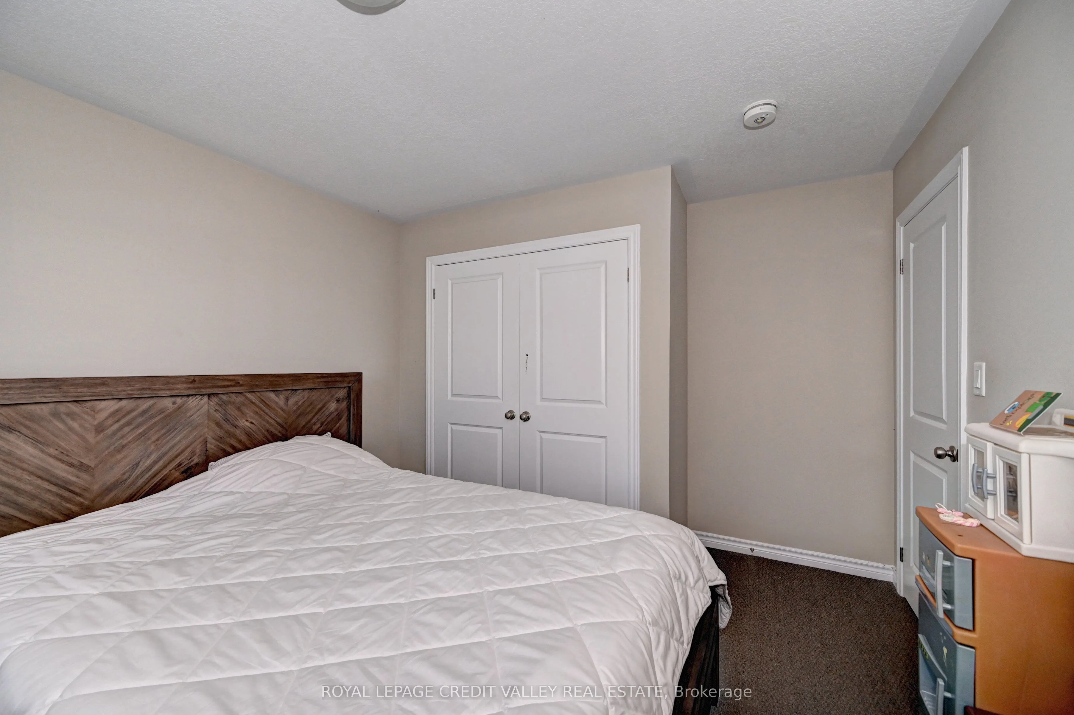 324 Equestrian Way, #17