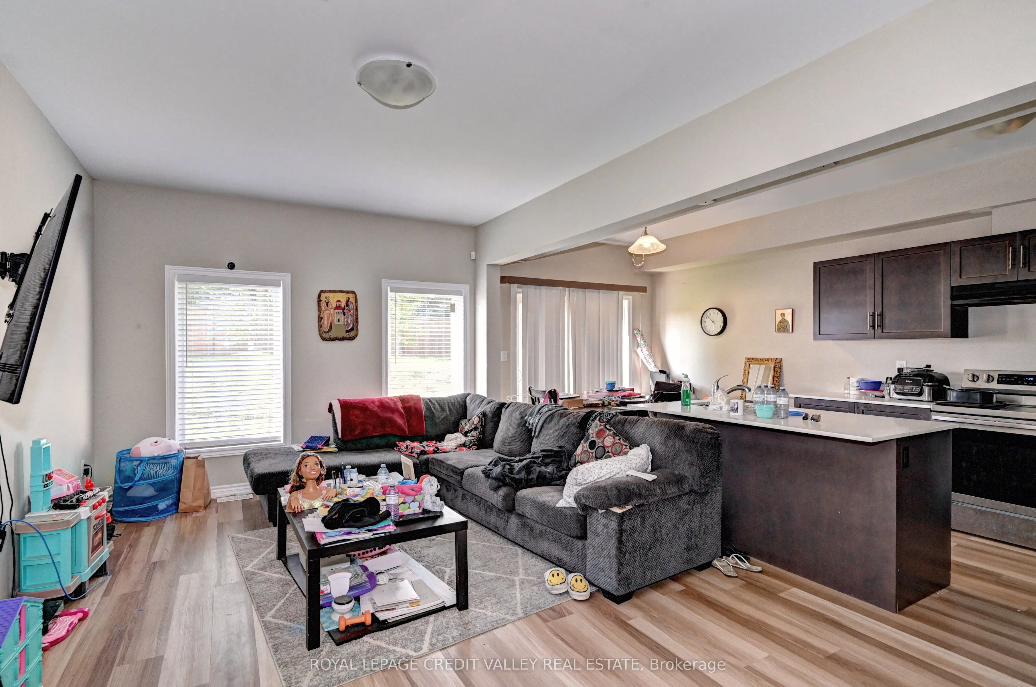 324 Equestrian Way, #17