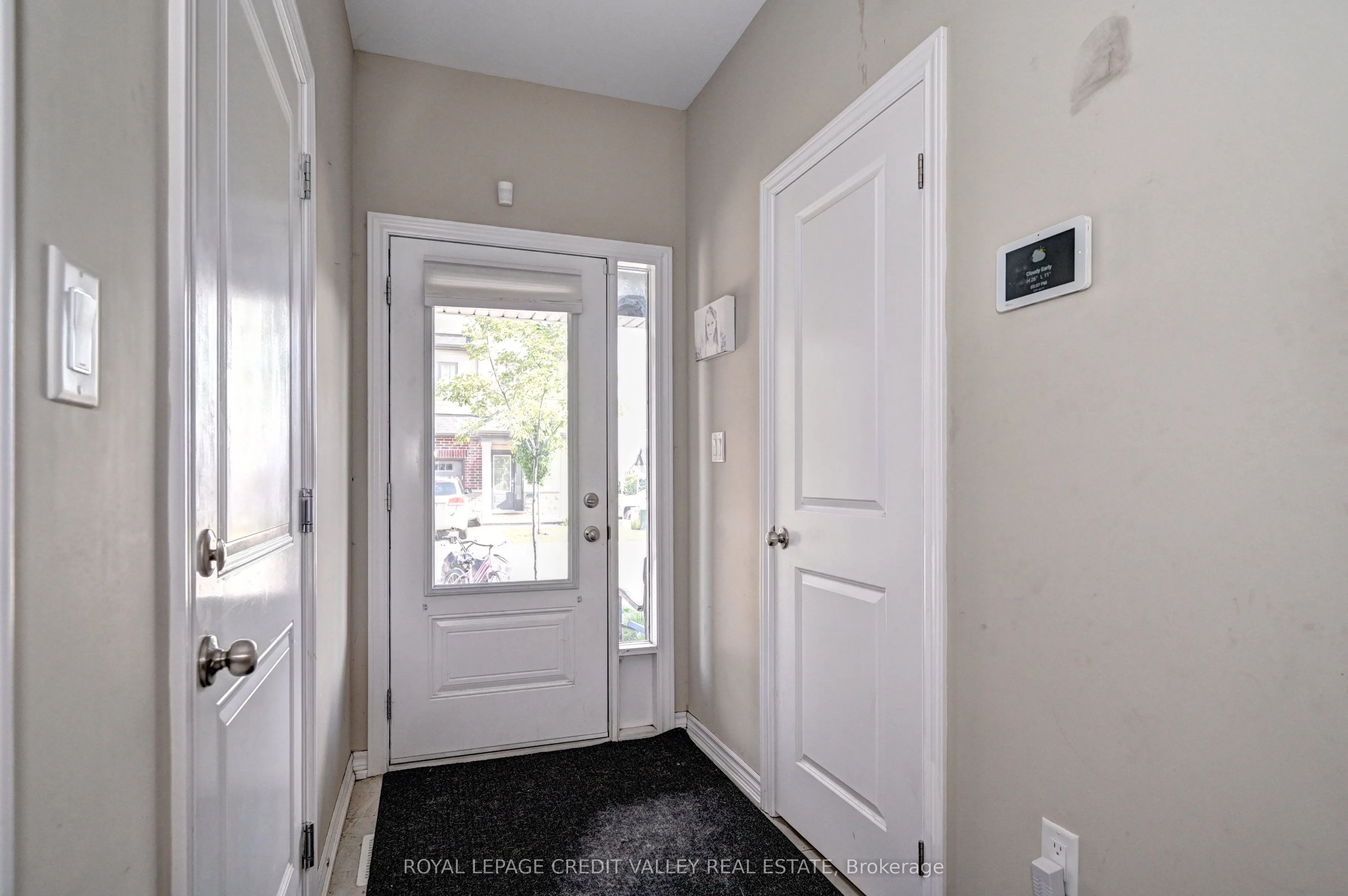 324 Equestrian Way, #17