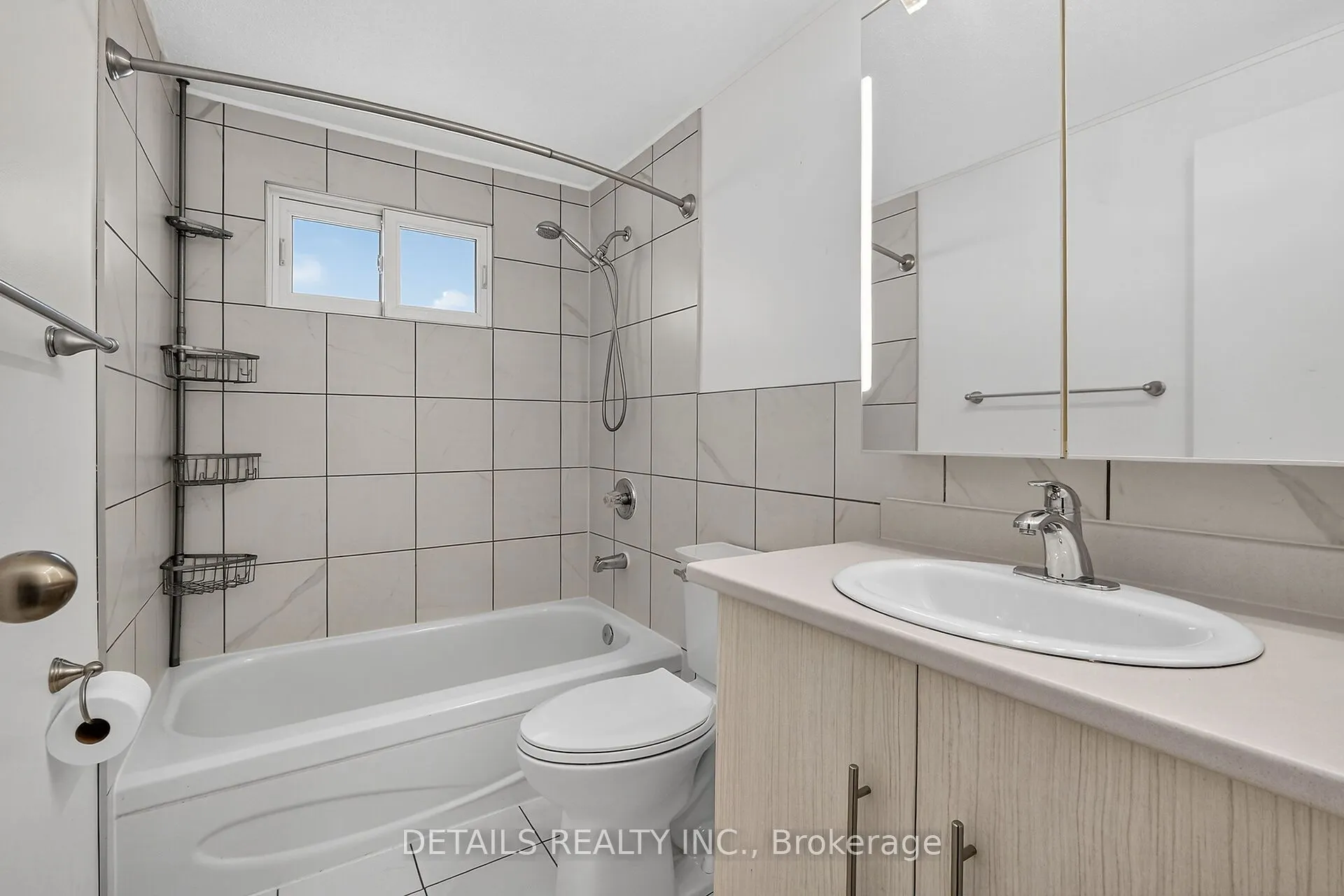 289 Amiens Street