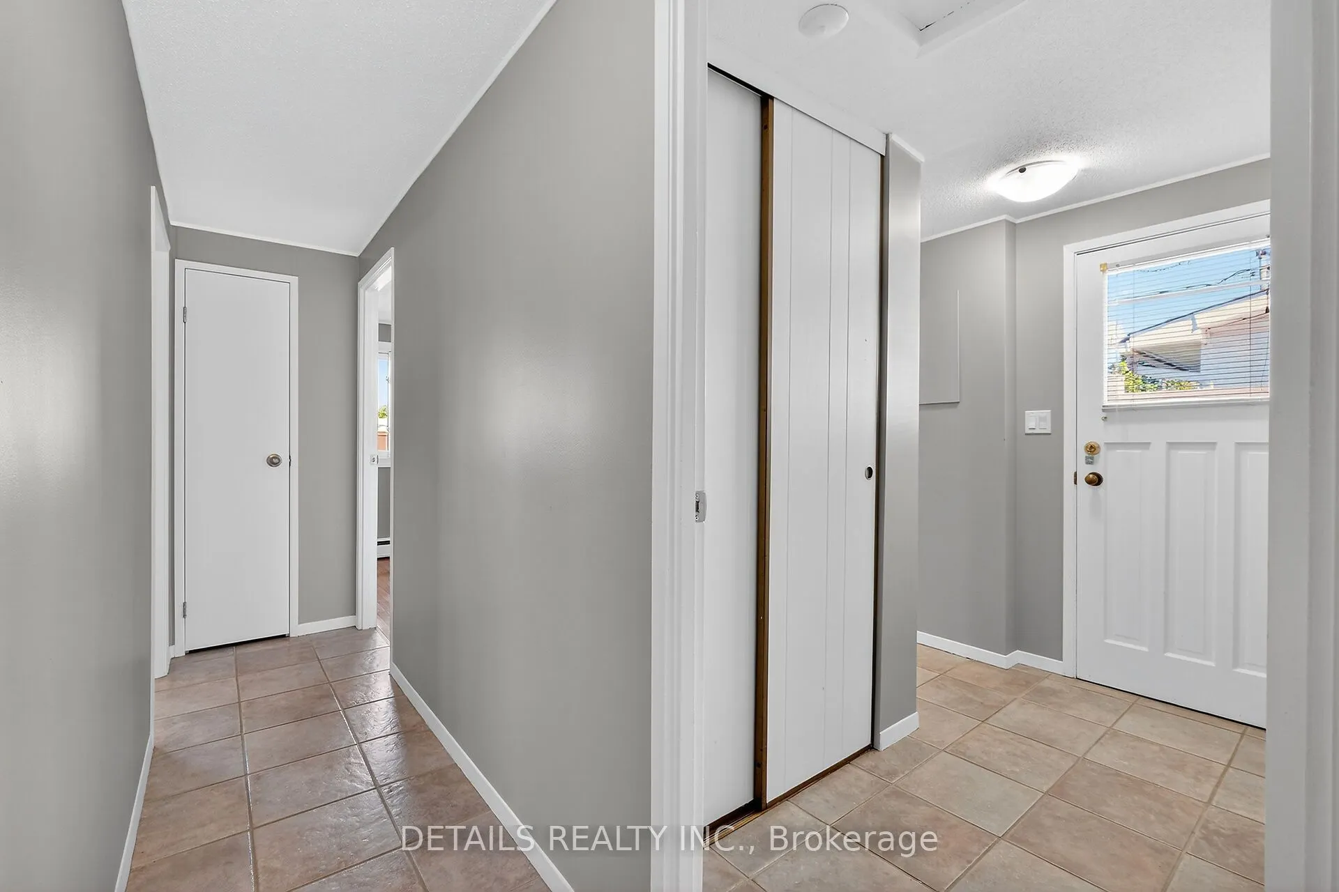289 Amiens Street