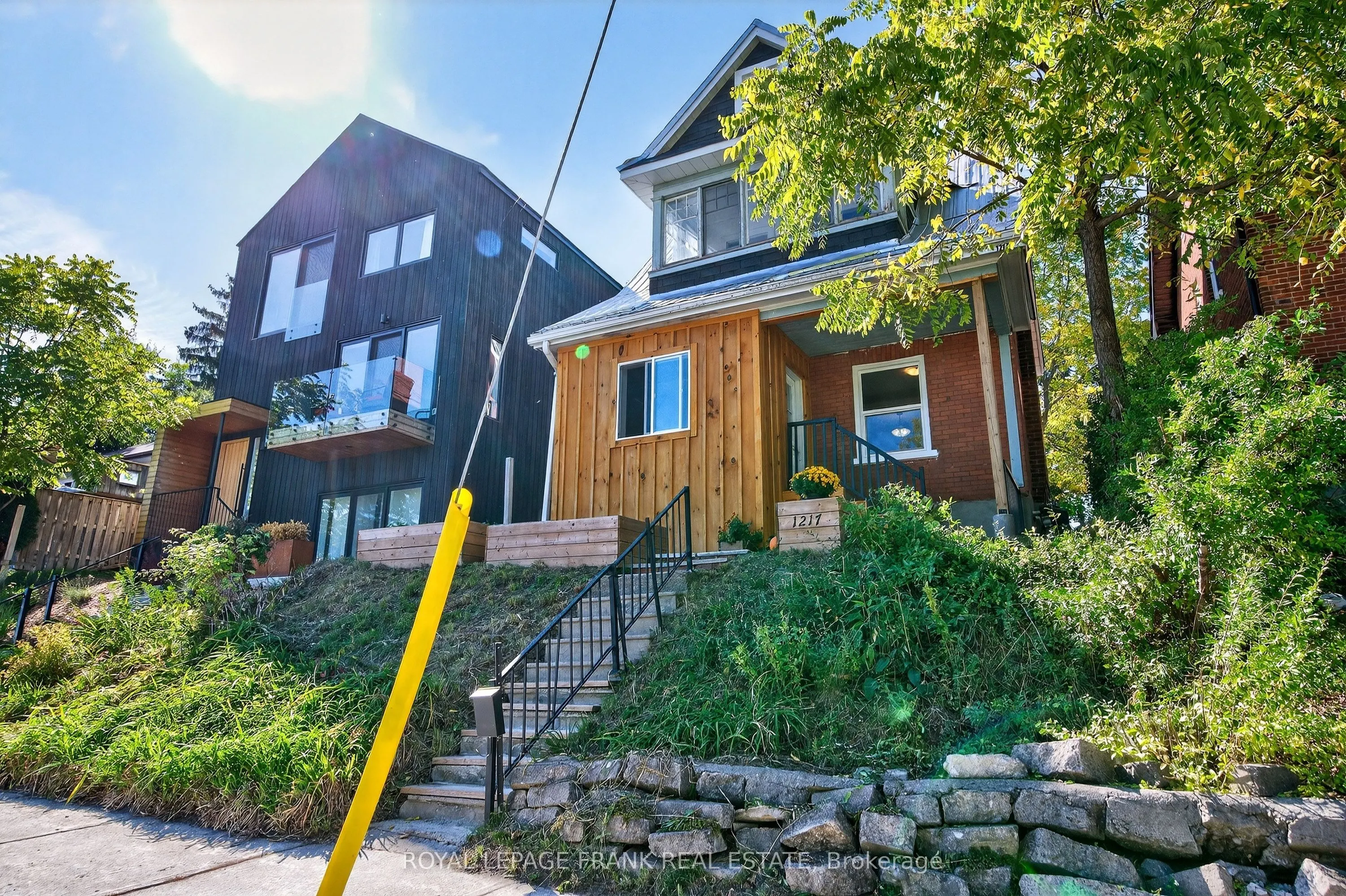 1217 Grandview Avenue