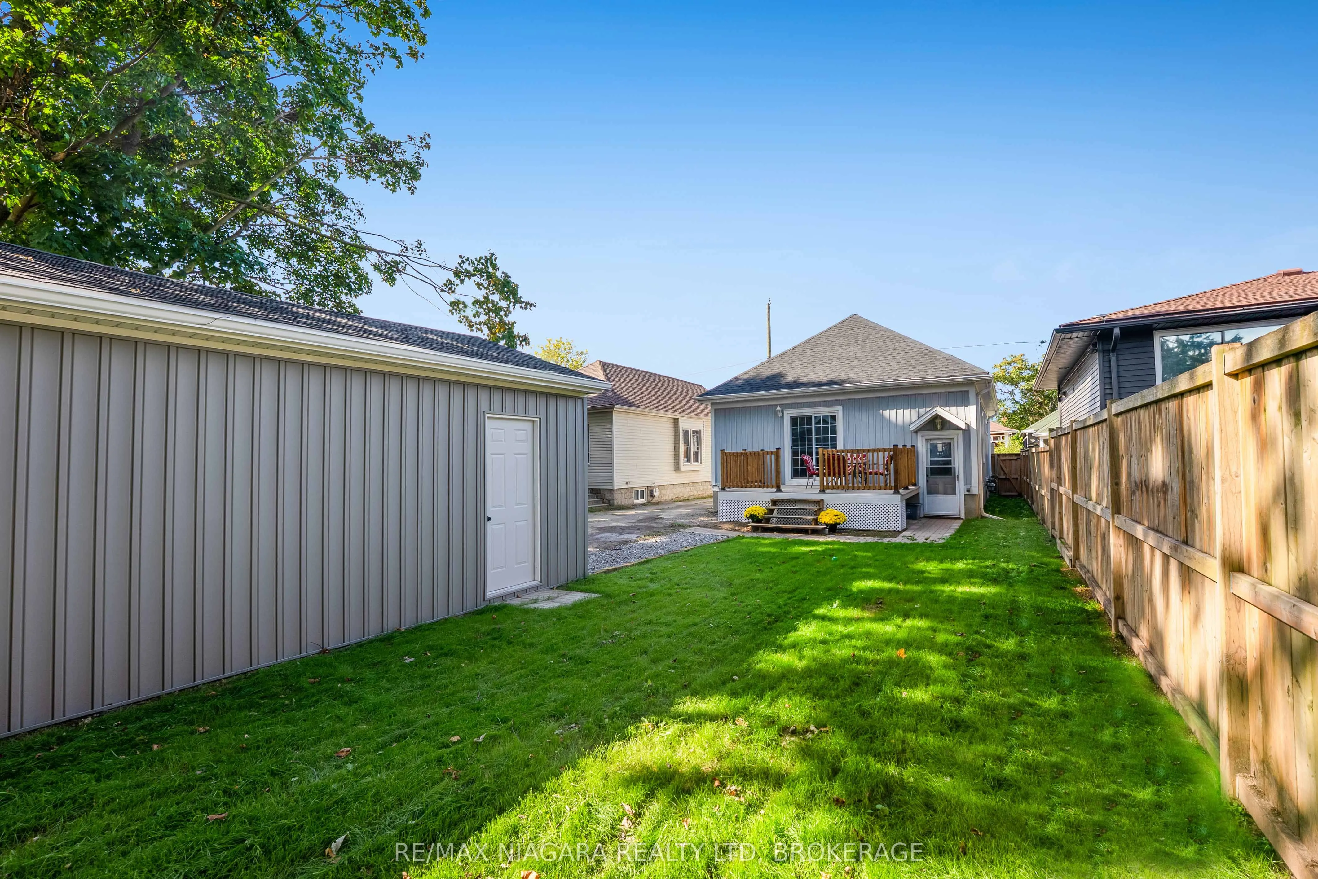 90 Pleasant Avenue