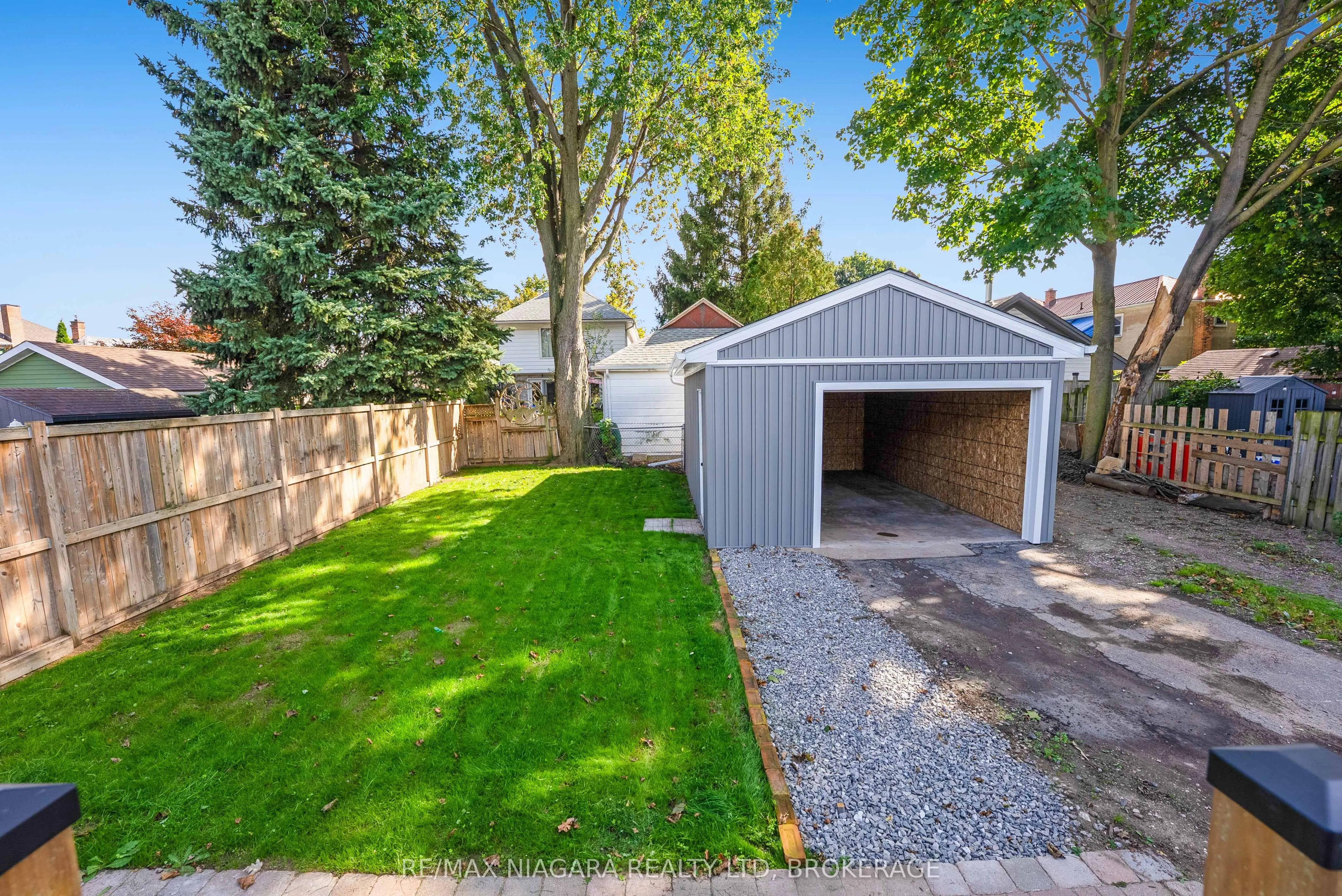 90 Pleasant Avenue