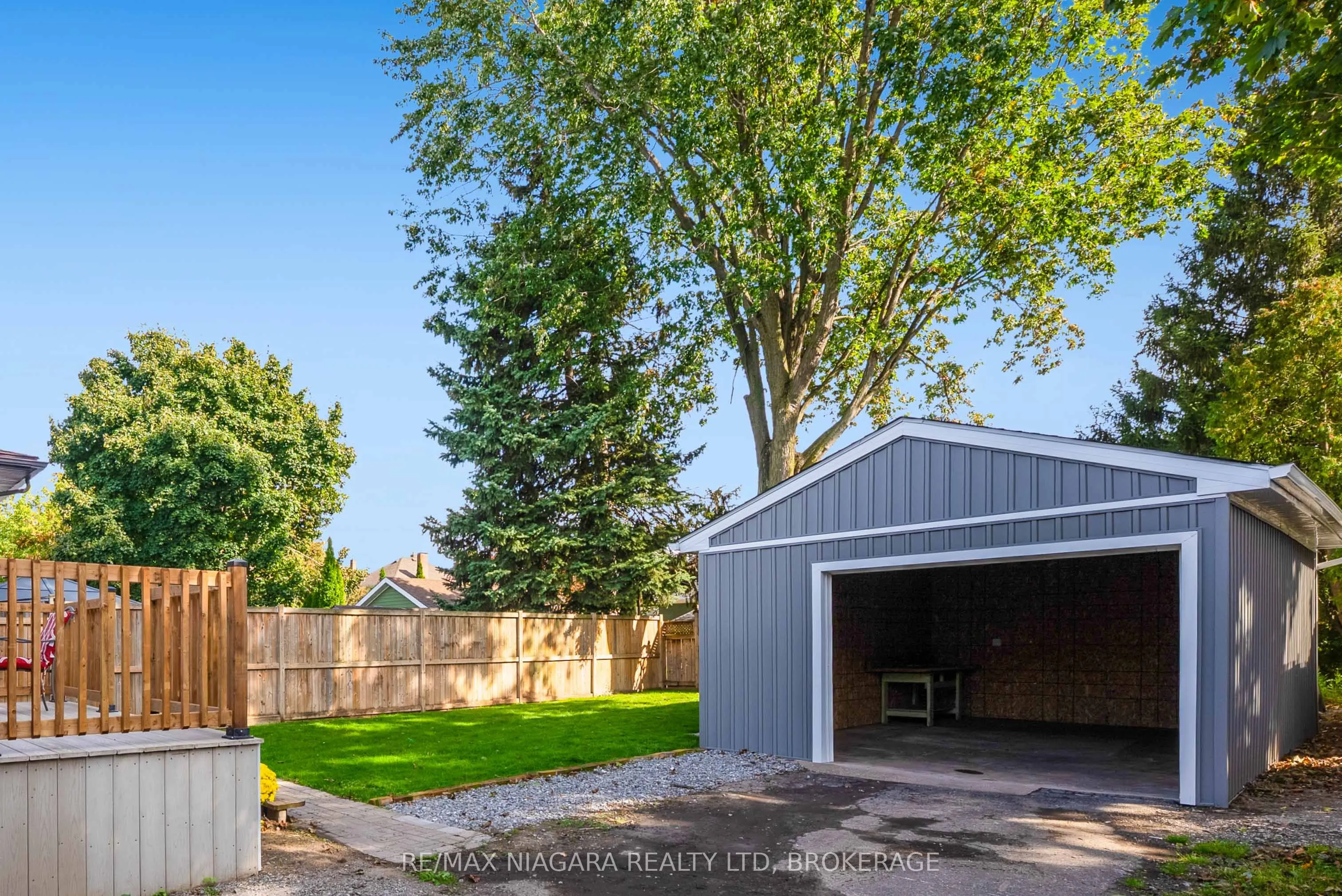 90 Pleasant Avenue