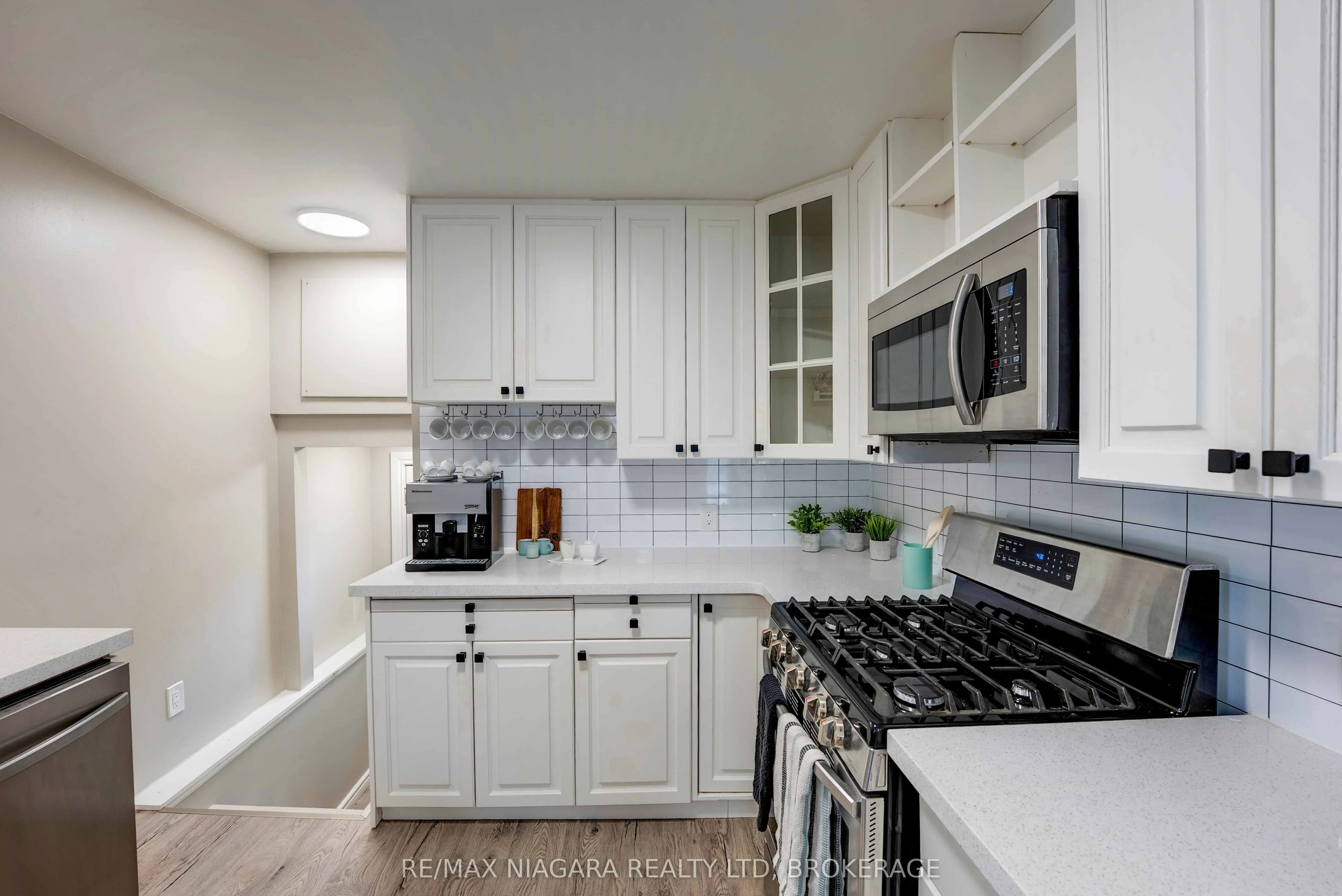 90 Pleasant Avenue