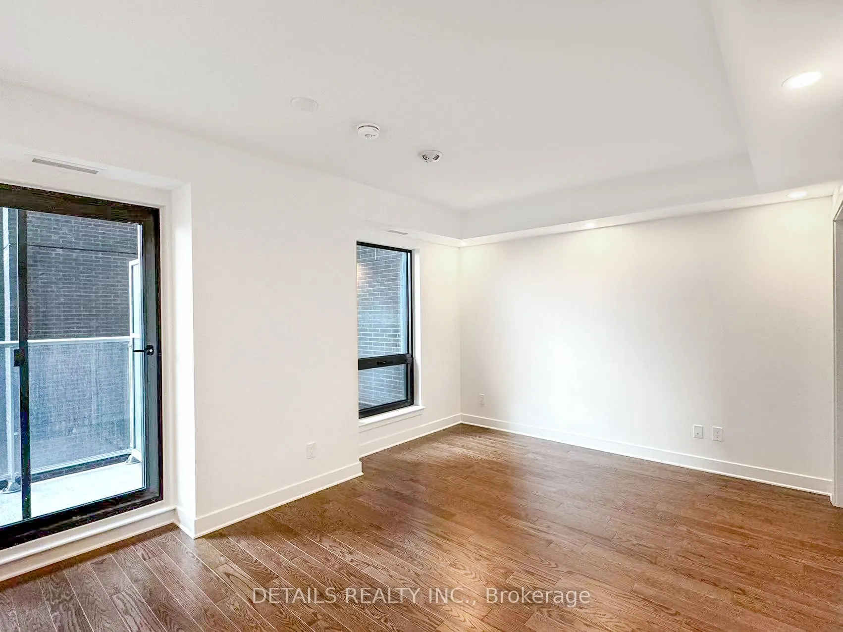 180 George Street, #11