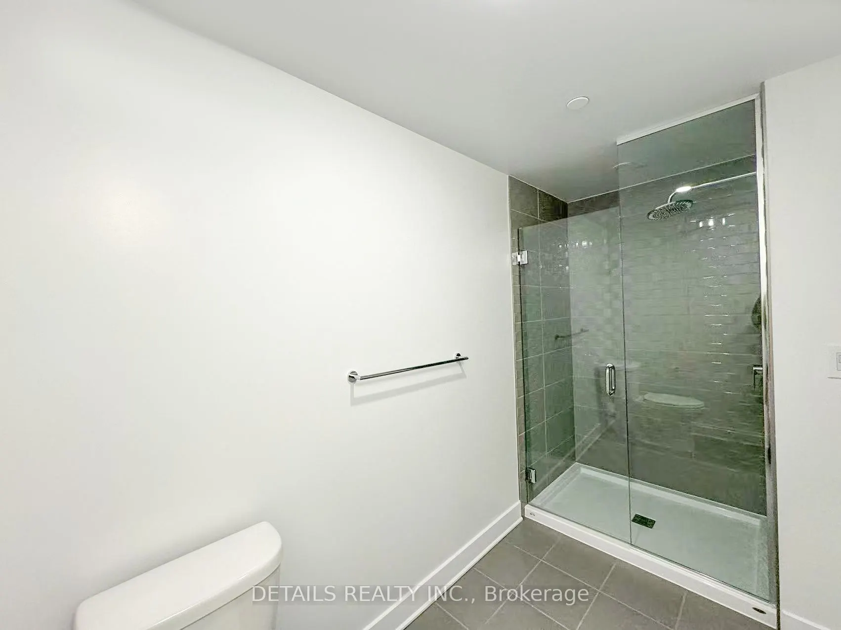 180 George Street, #11