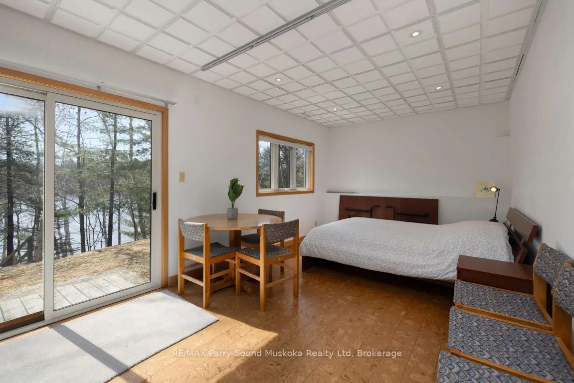 38 Shebeshekong Estates Road S