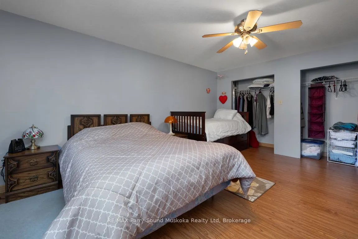 38 Shebeshekong Estates Road S
