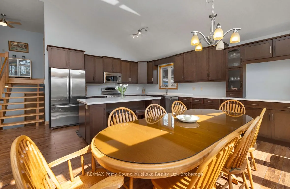 38 Shebeshekong Estates Road S
