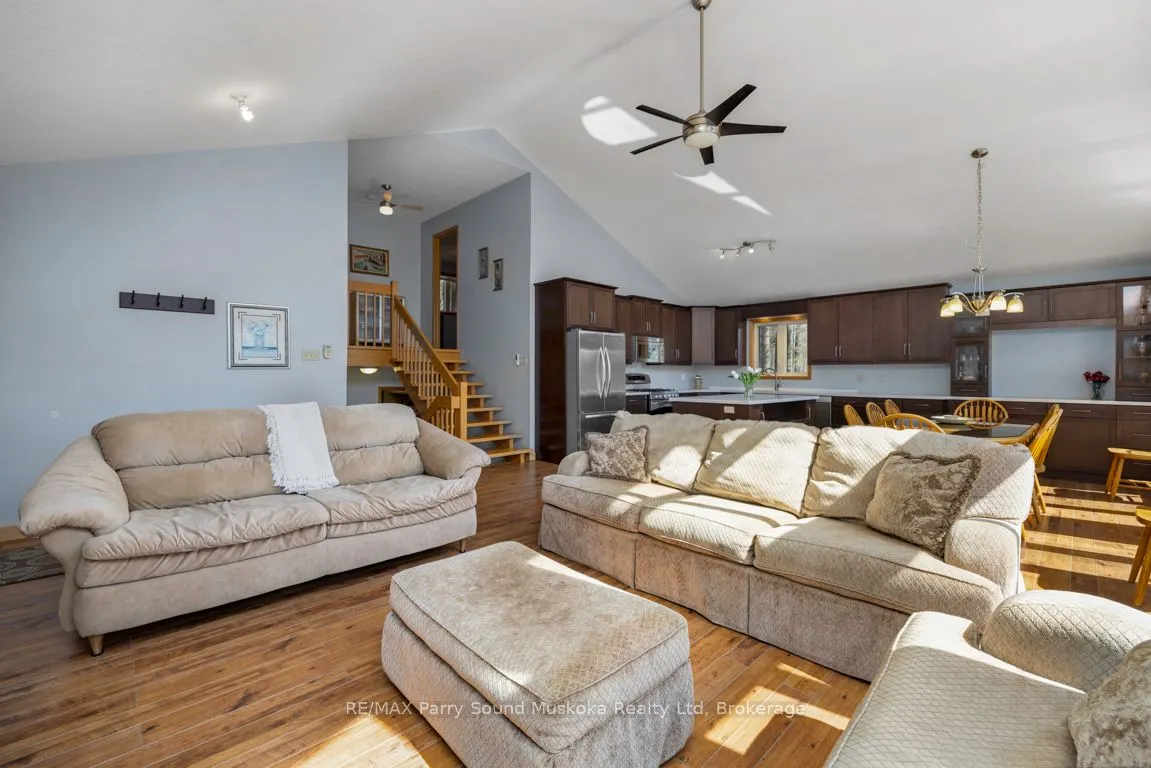38 Shebeshekong Estates Road S