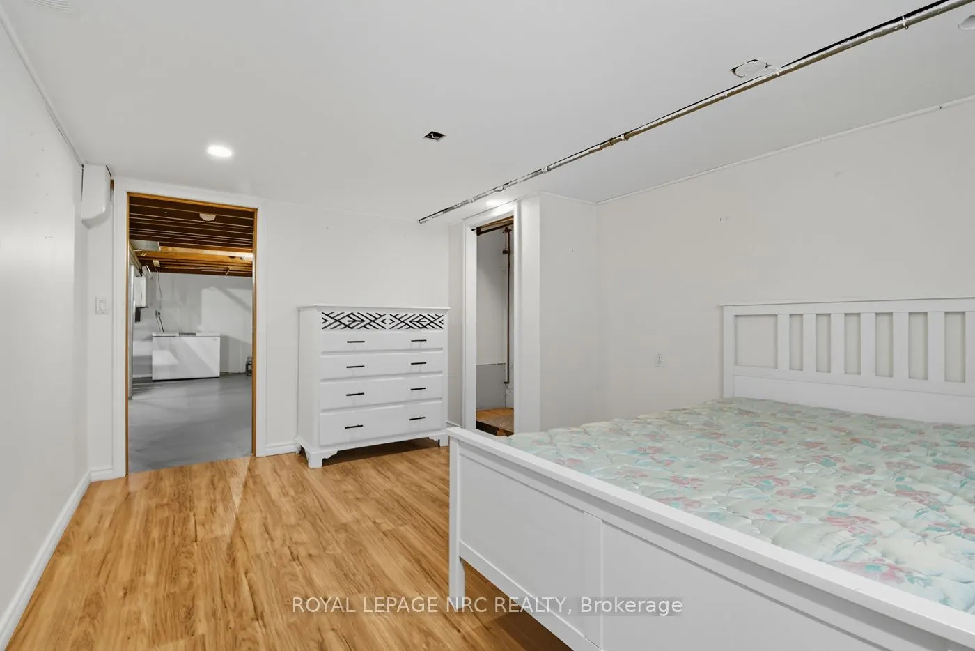 3754 Highland Drive