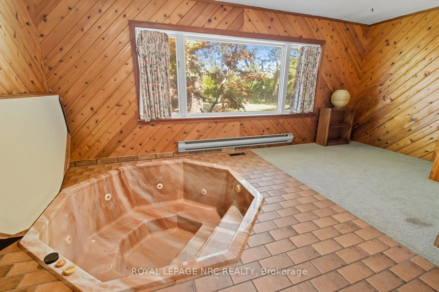 3754 Highland Drive