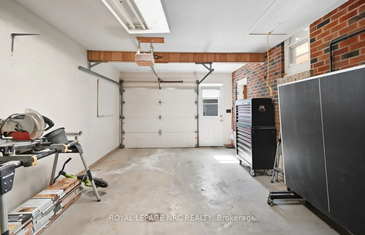 3754 Highland Drive