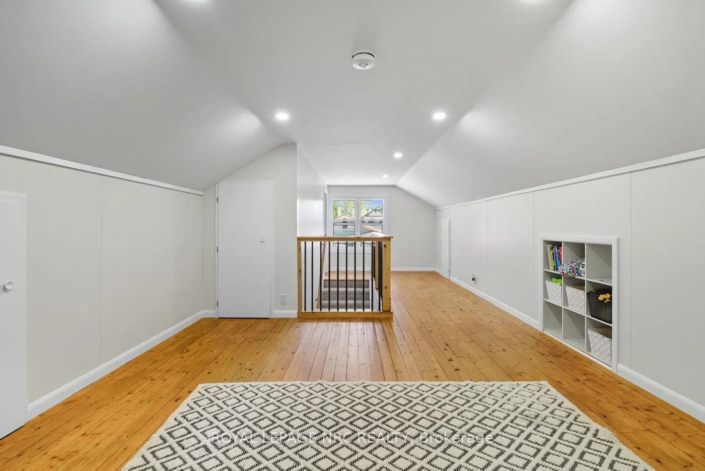 3754 Highland Drive