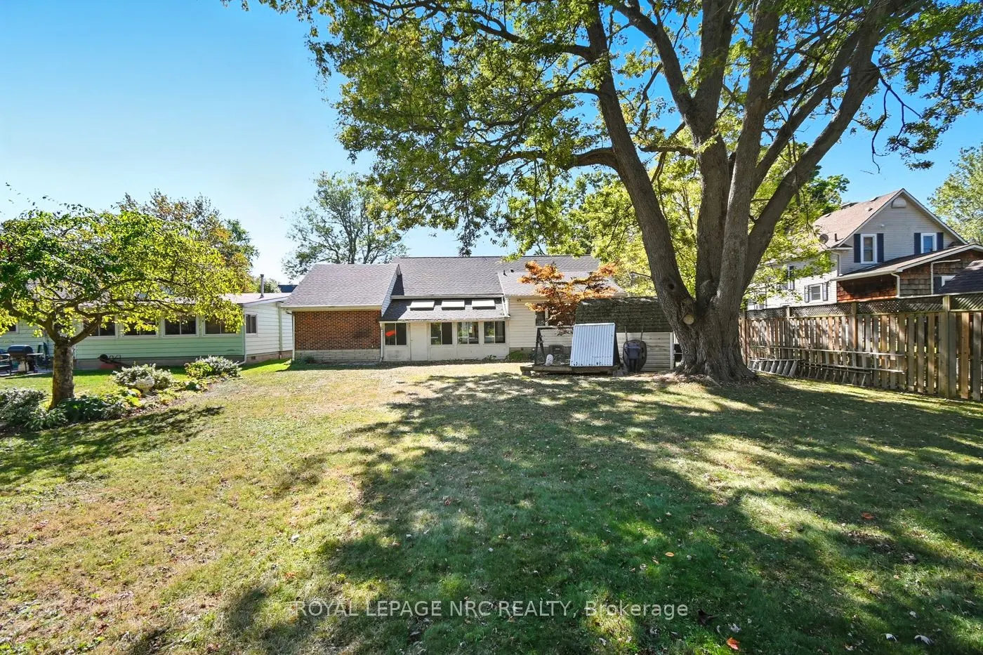 3754 Highland Drive