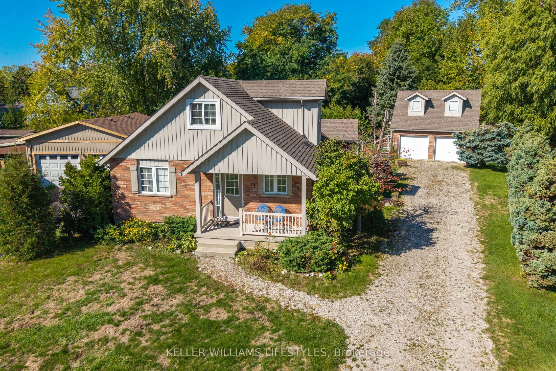 13 Ducharme Crescent