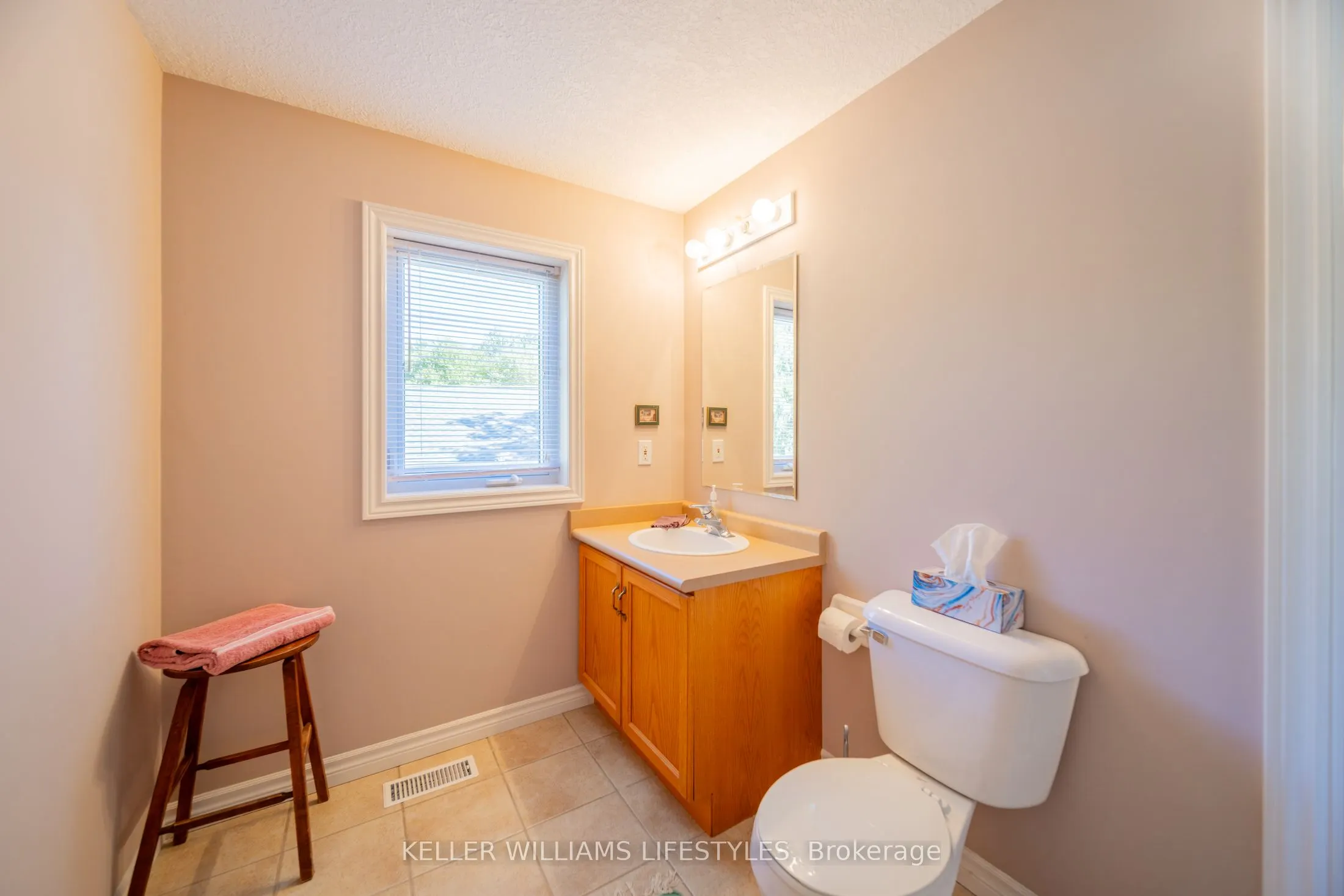 13 Ducharme Crescent