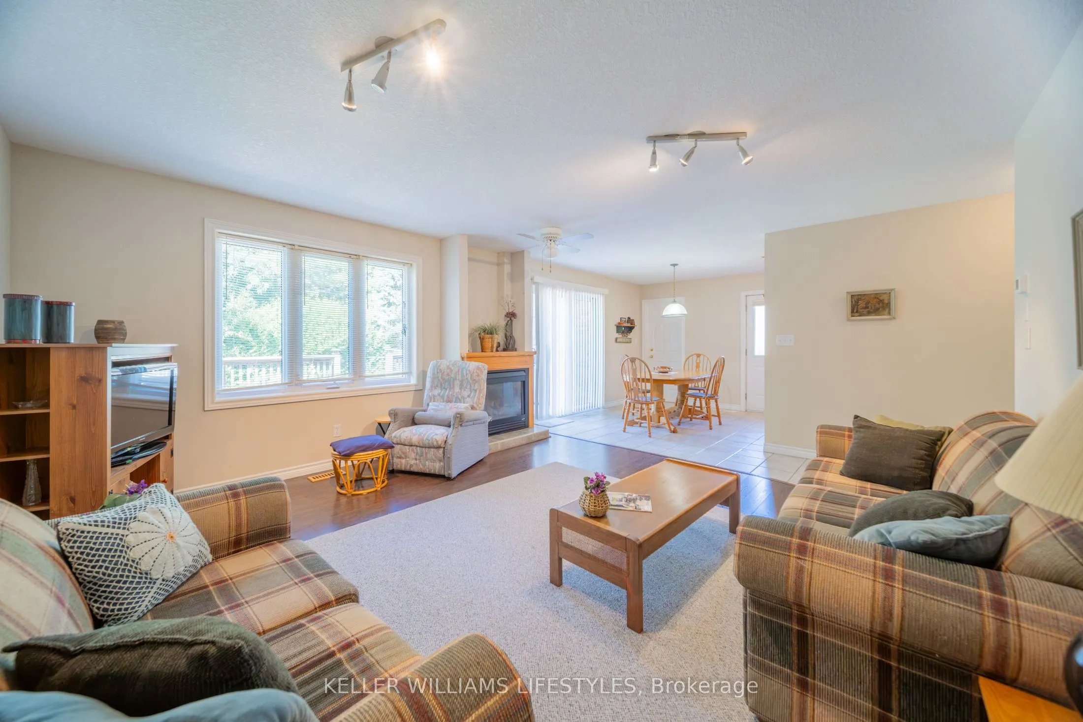 13 Ducharme Crescent