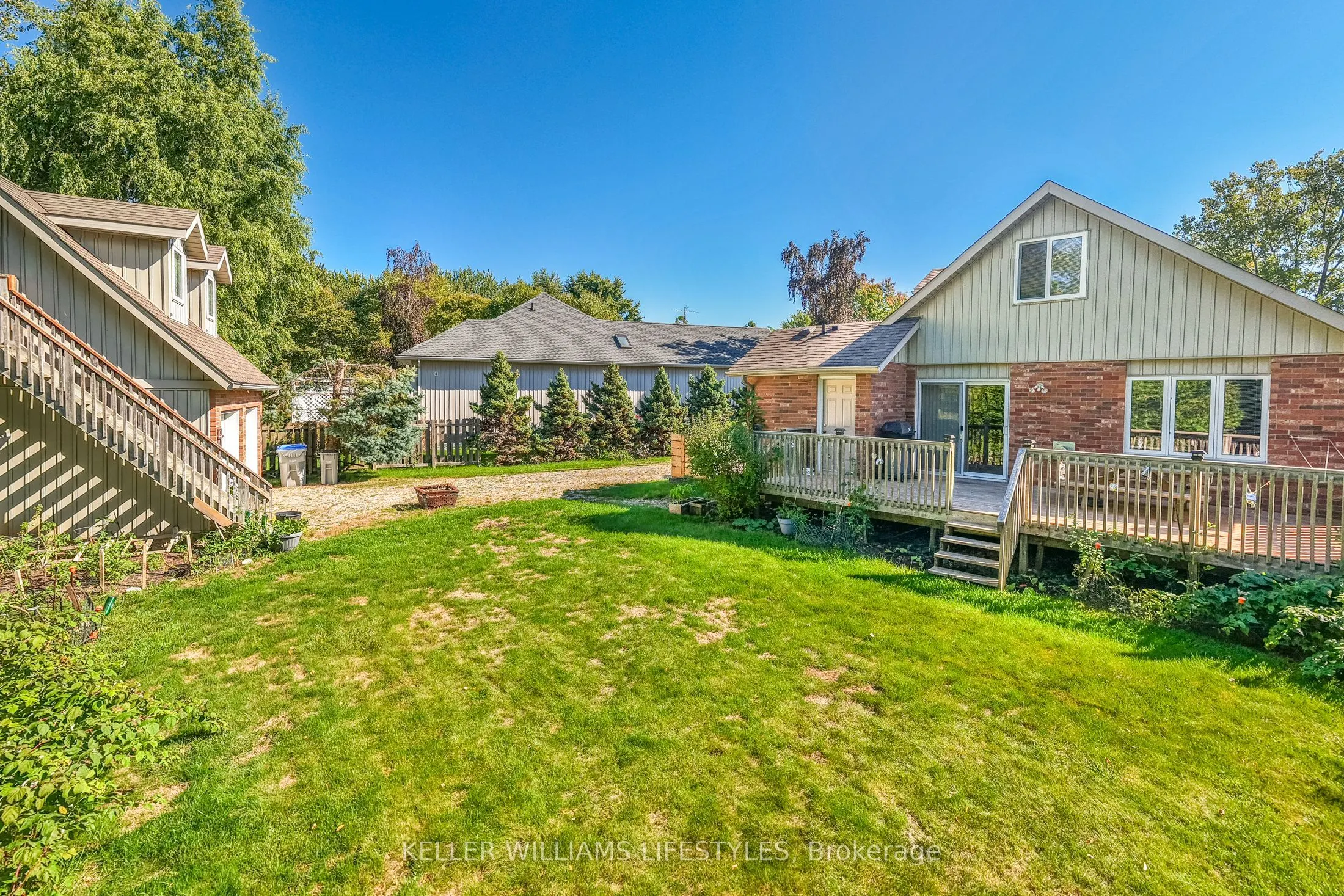 13 Ducharme Crescent