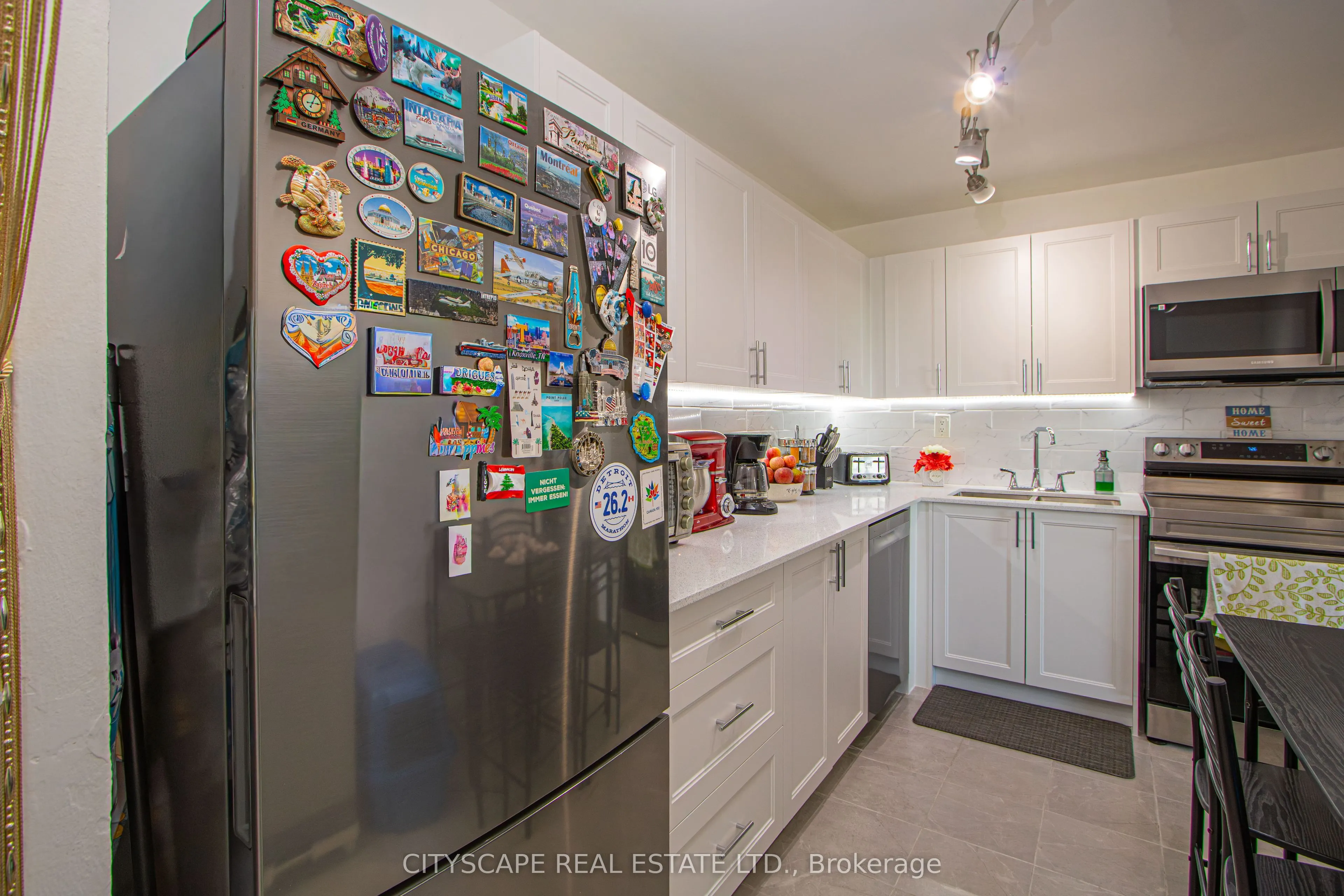 573 Mornington Avenue, #1008