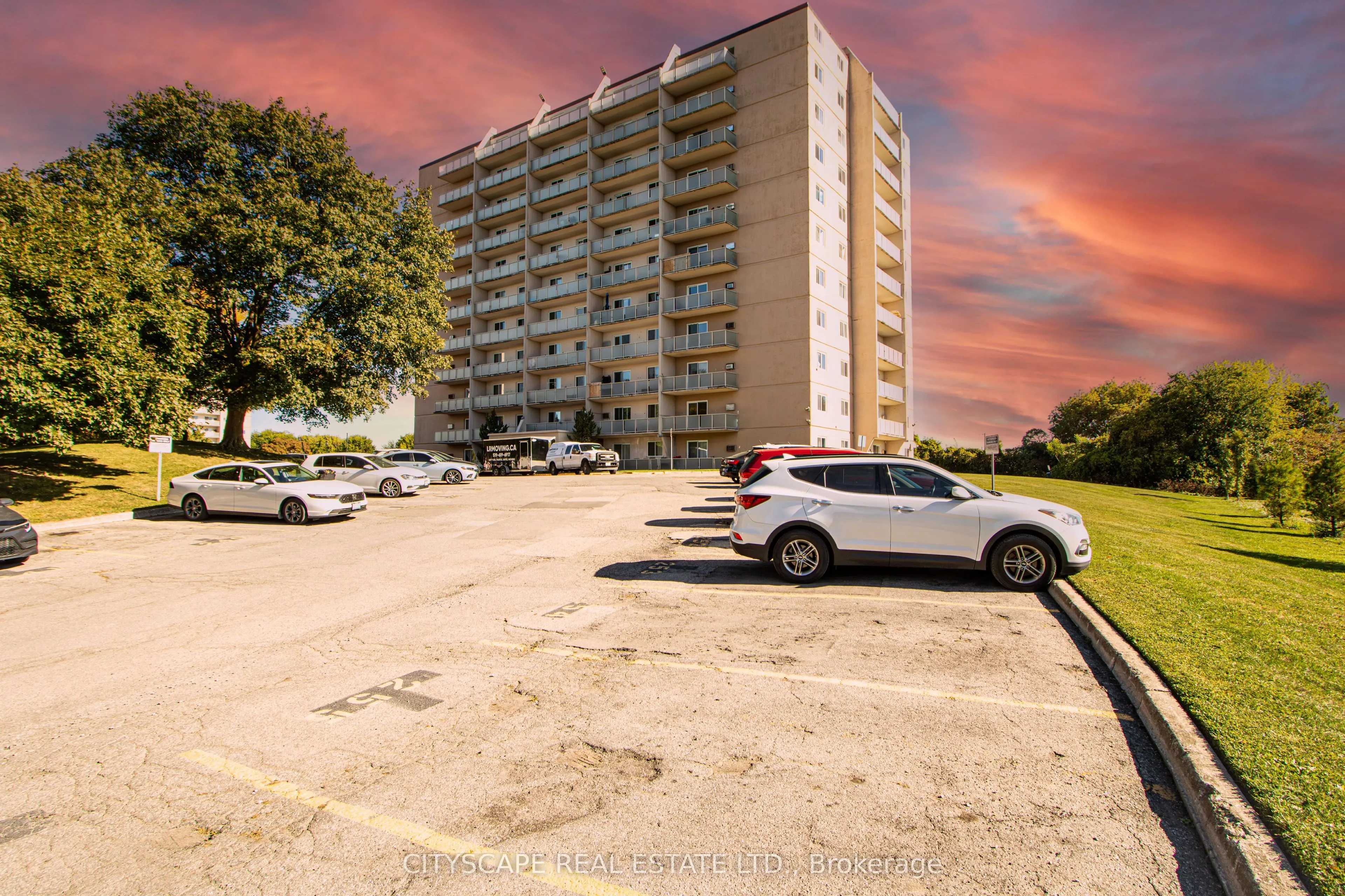 573 Mornington Avenue, #1008