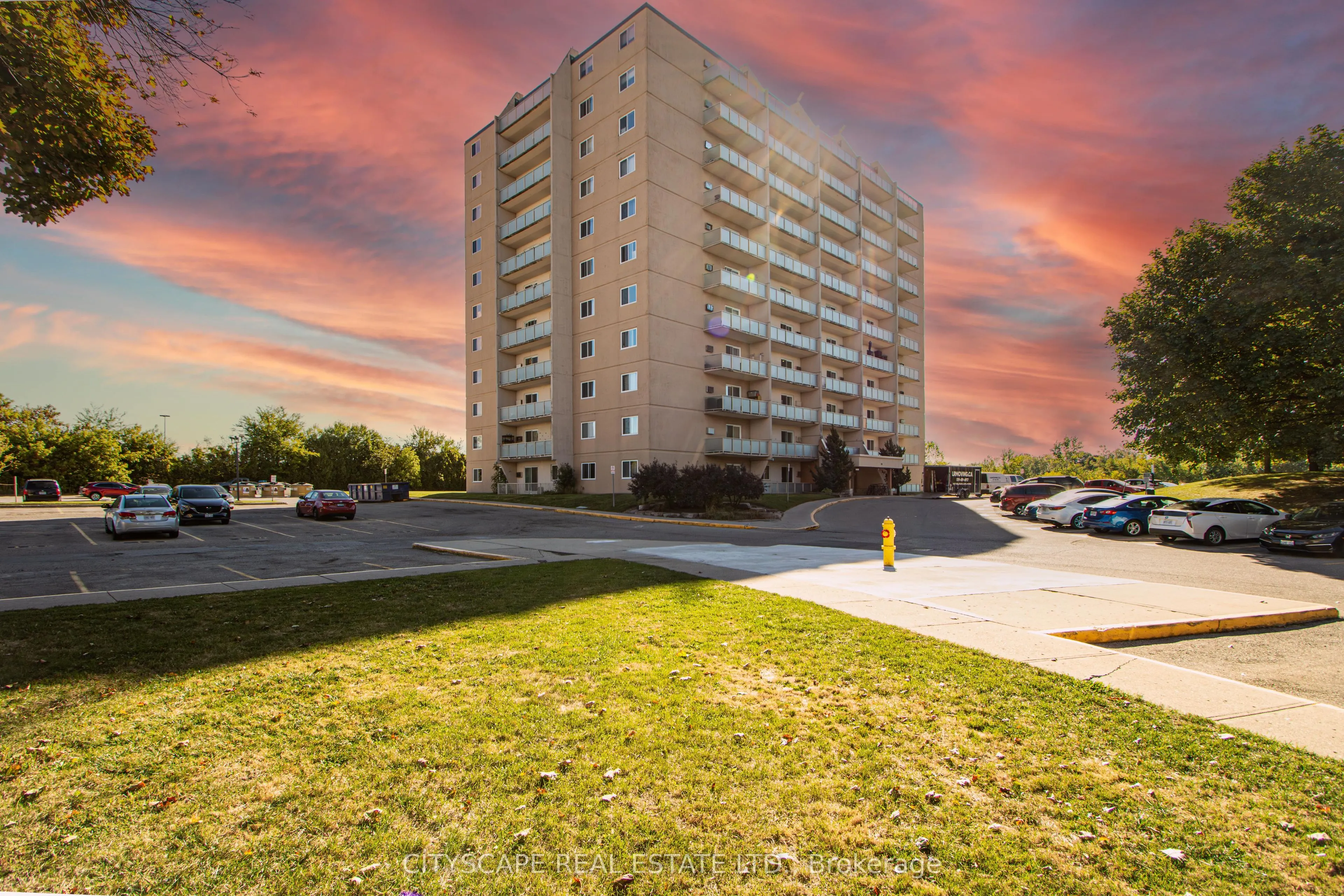 573 Mornington Avenue, #1008