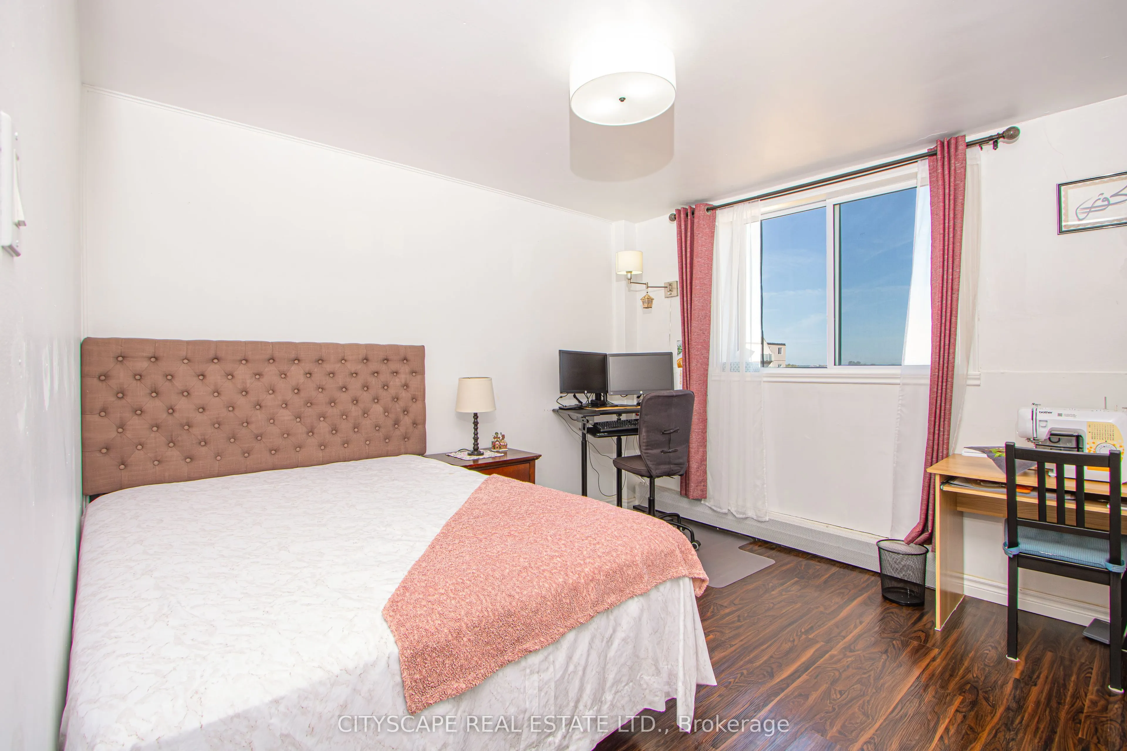 573 Mornington Avenue, #1008
