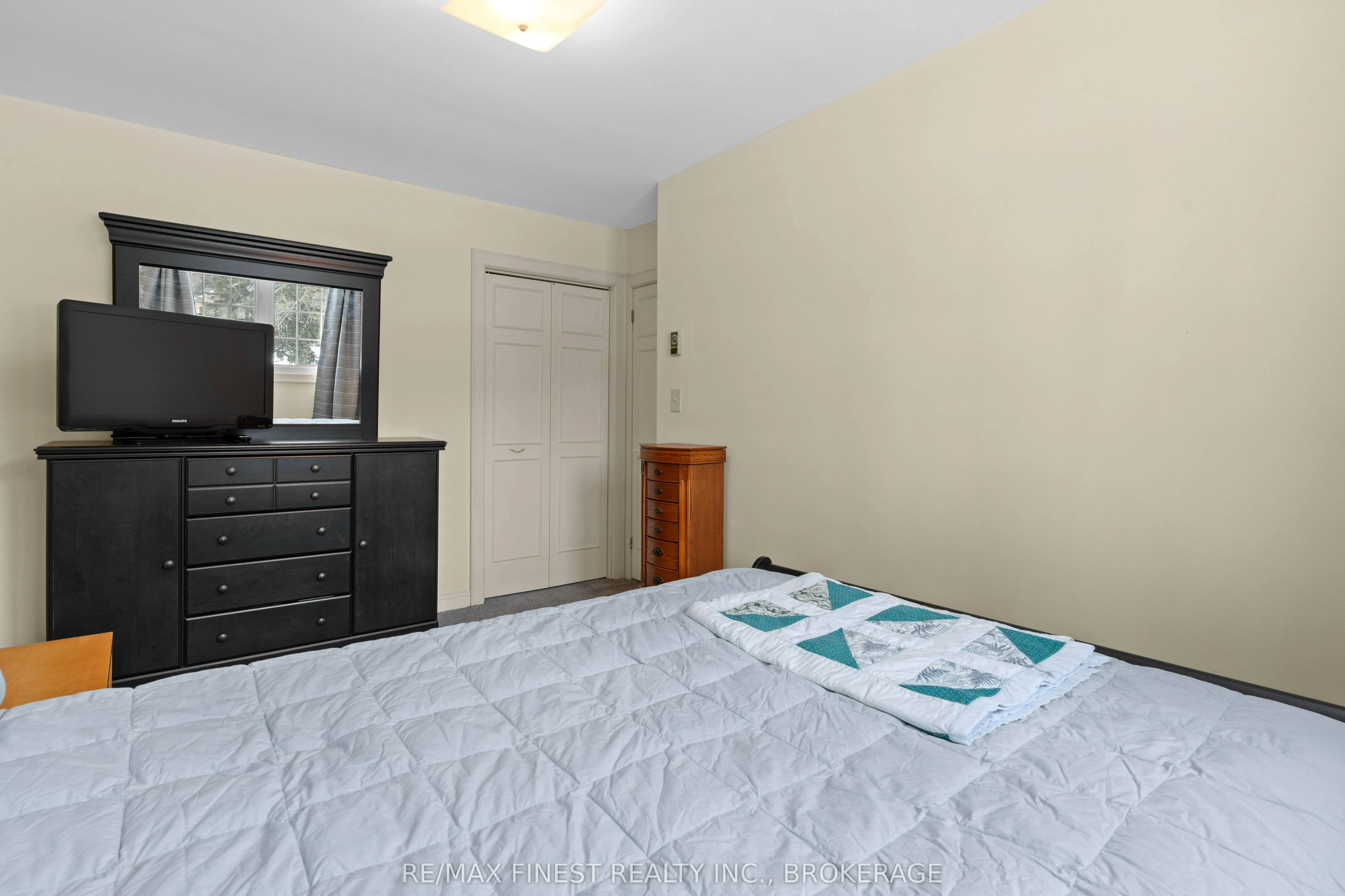 15 Edgewood Drive