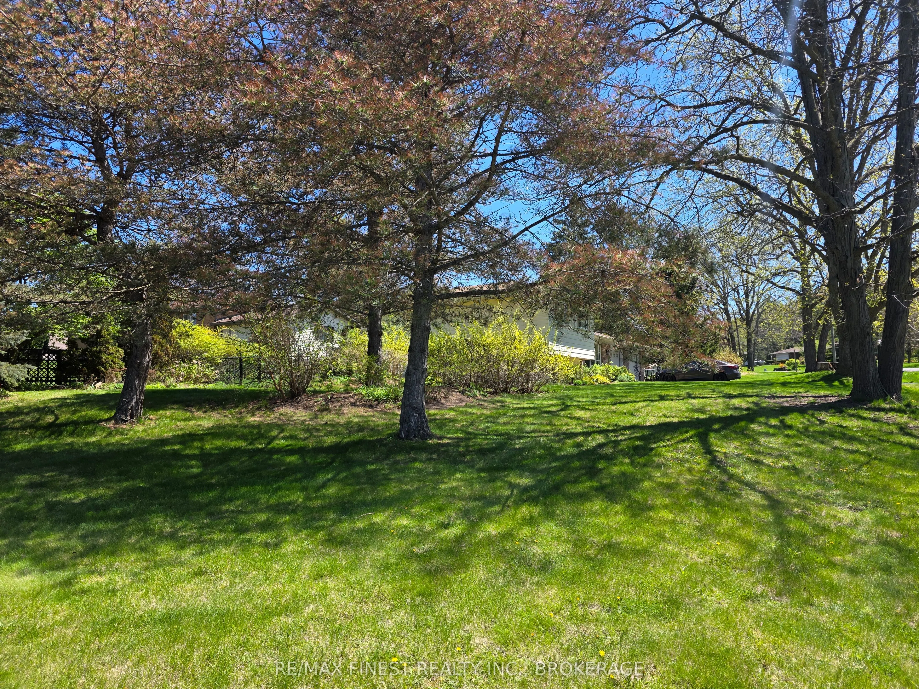 15 Edgewood Drive