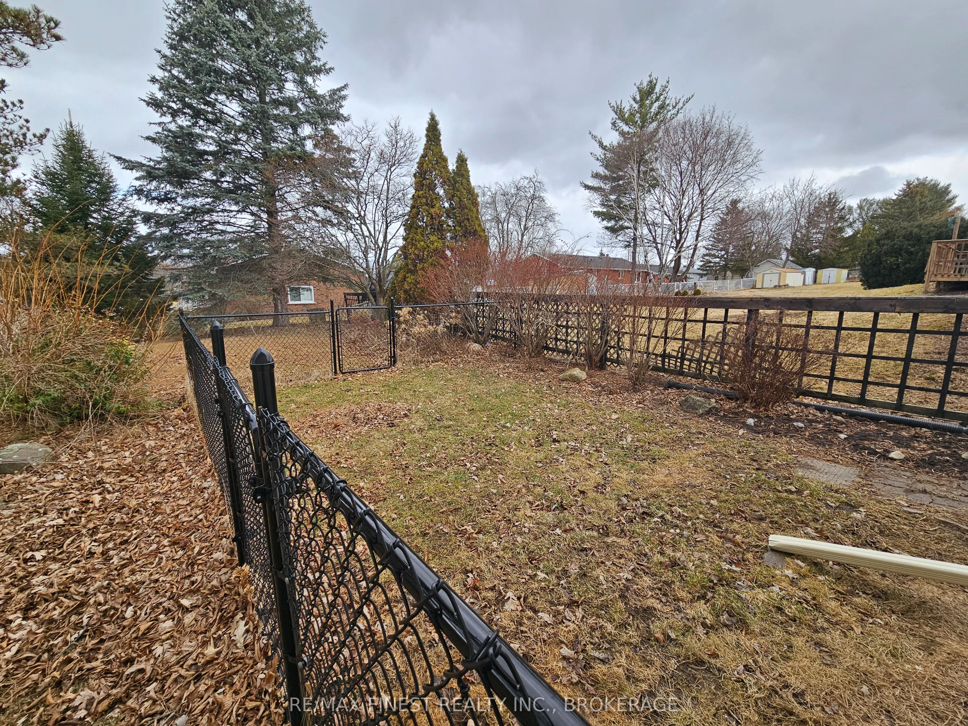 15 Edgewood Drive