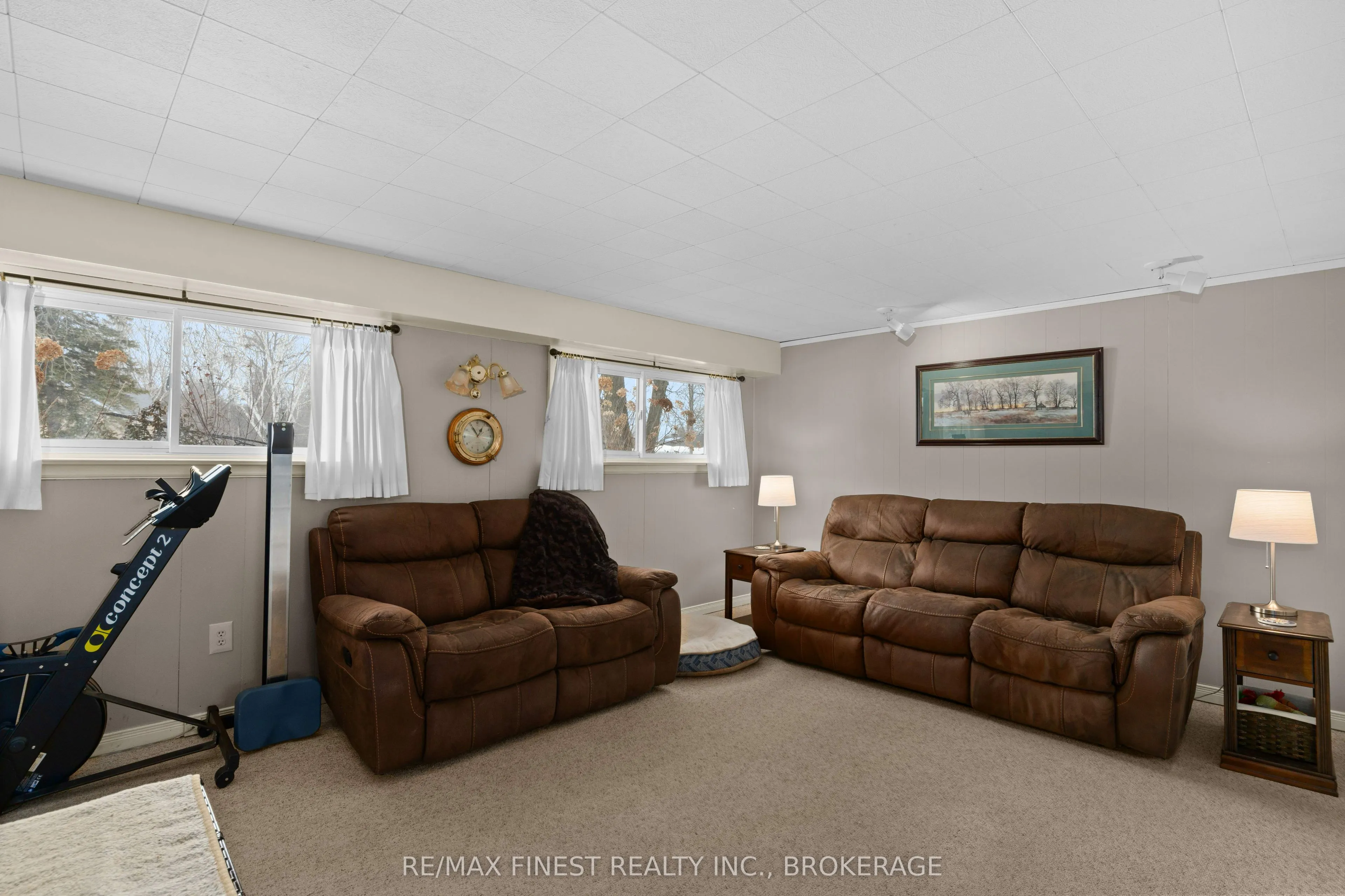 15 Edgewood Drive