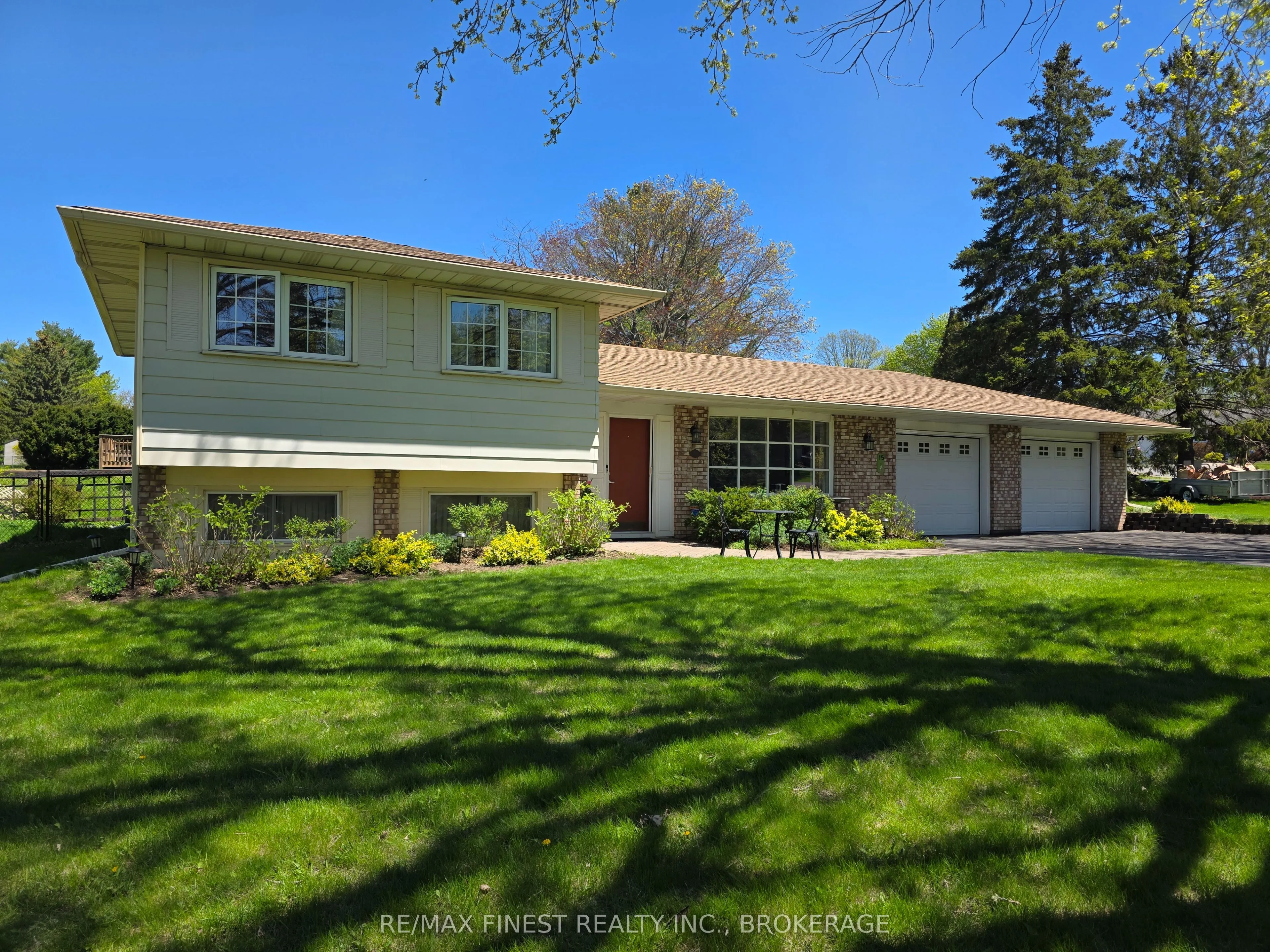 15 Edgewood Drive