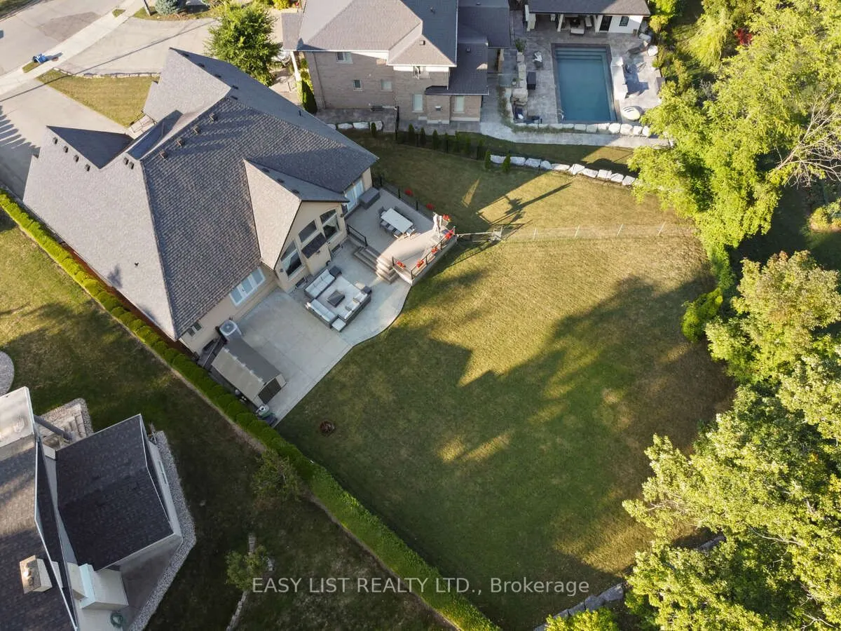 82 Margaret Avenue