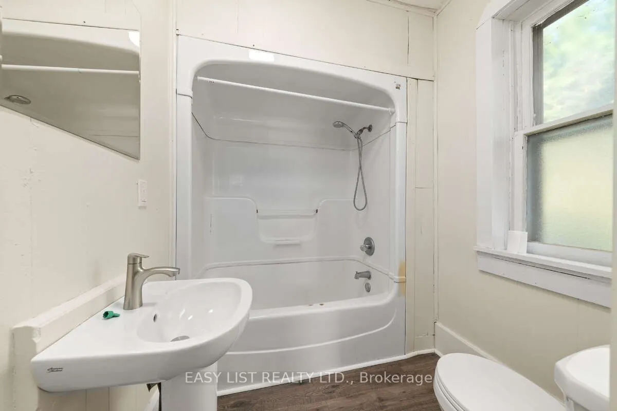 622 Drum Road, #A and B