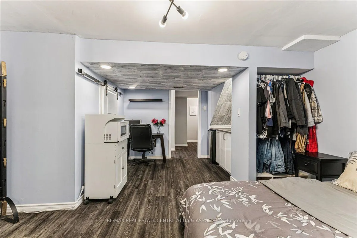 17 Starview Crescent