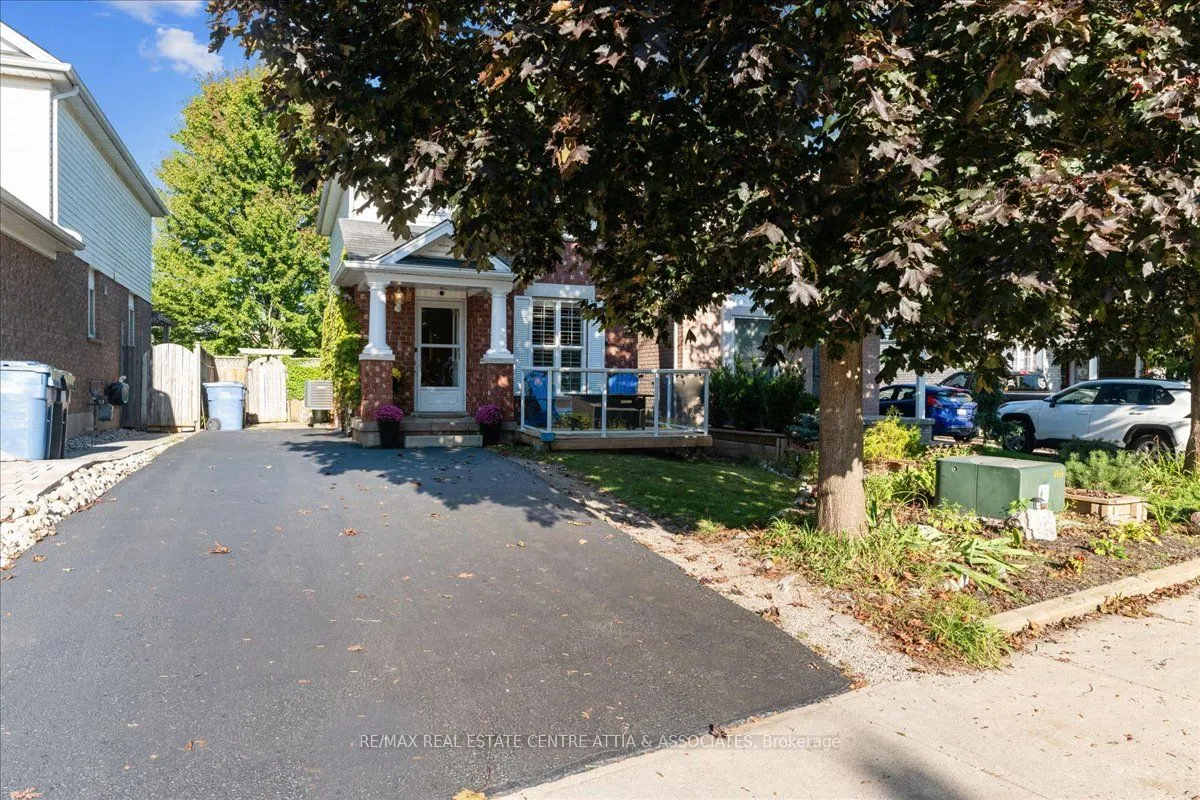 17 Starview Crescent