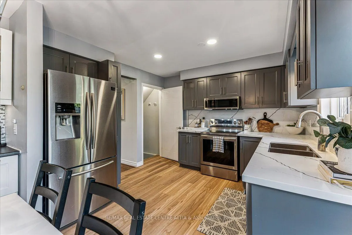 17 Starview Crescent