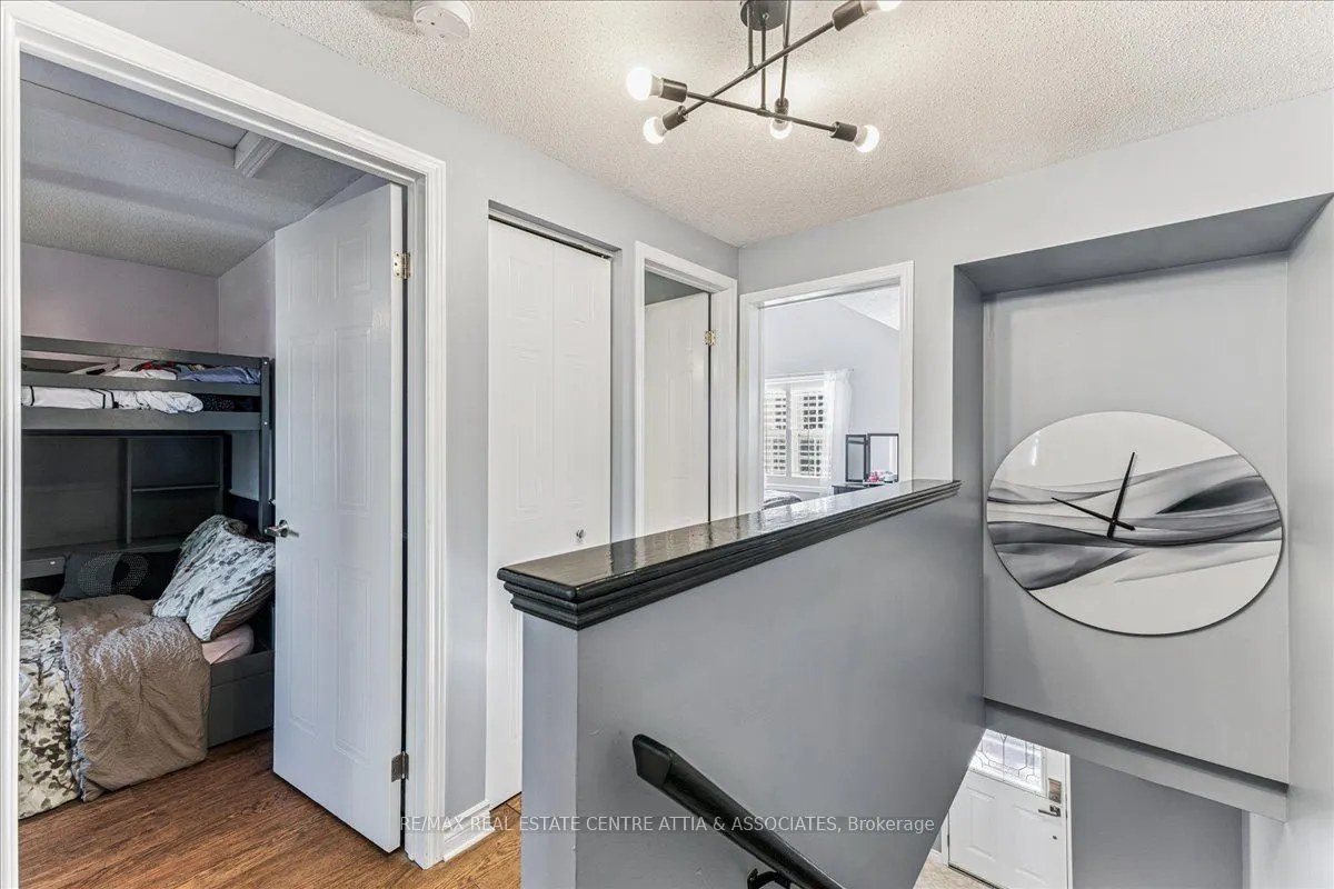 17 Starview Crescent