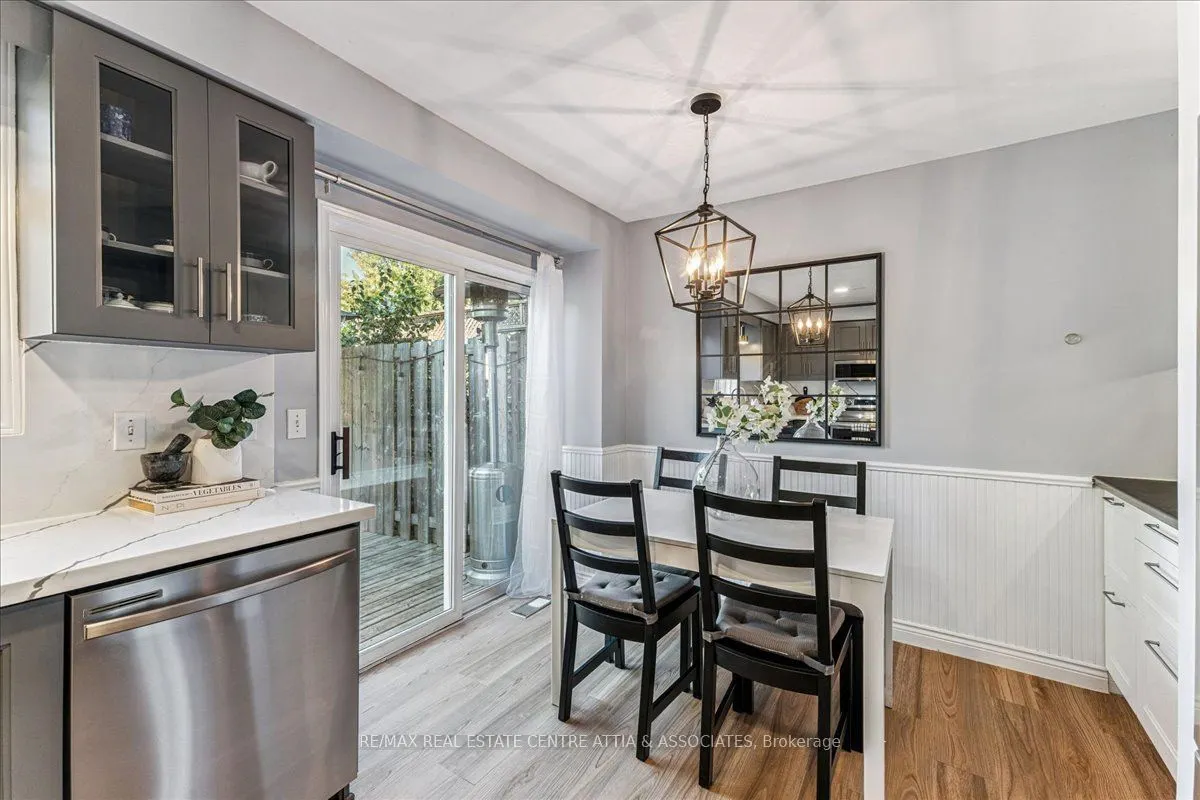 17 Starview Crescent